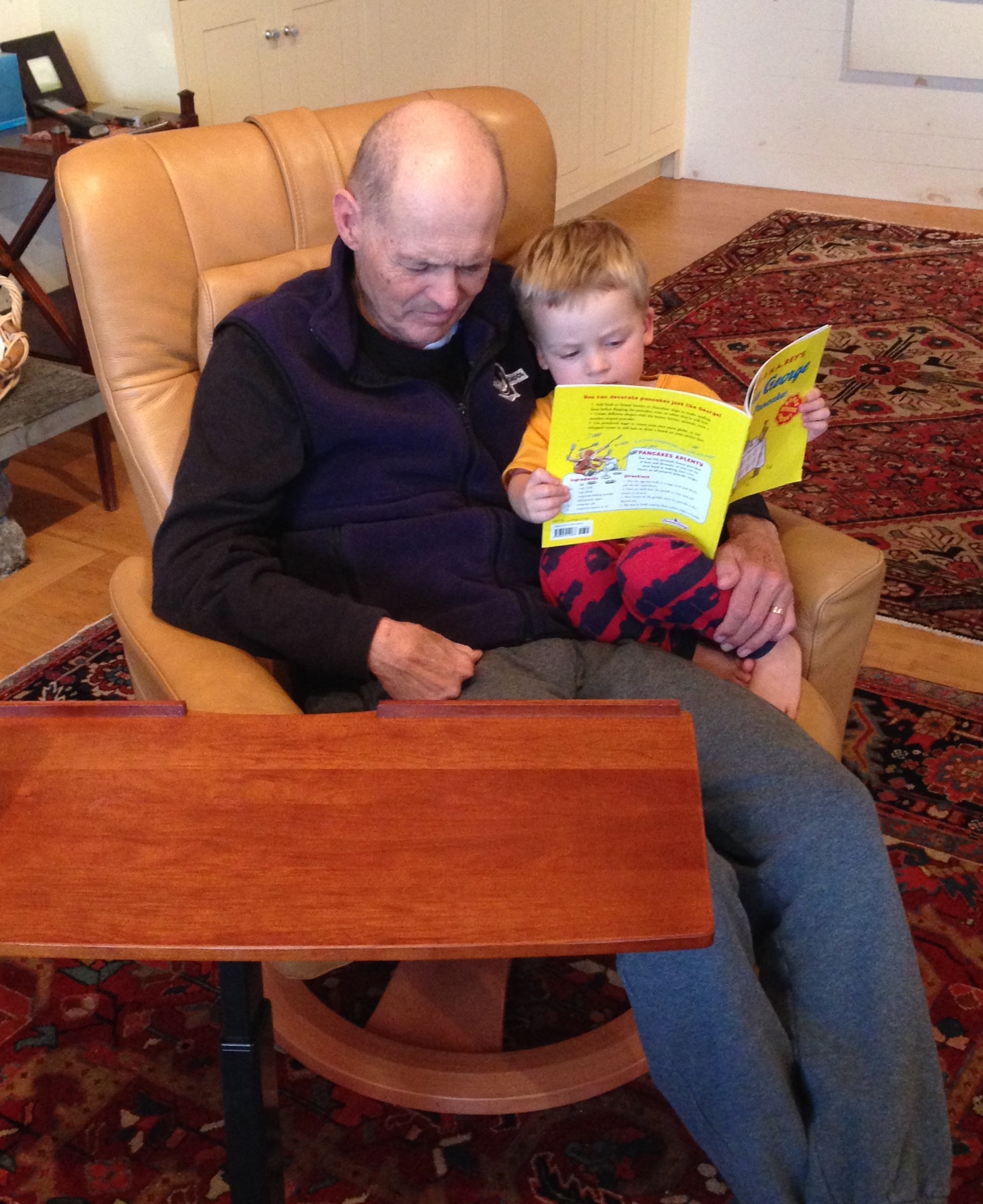 Hazard "reading" to Dad