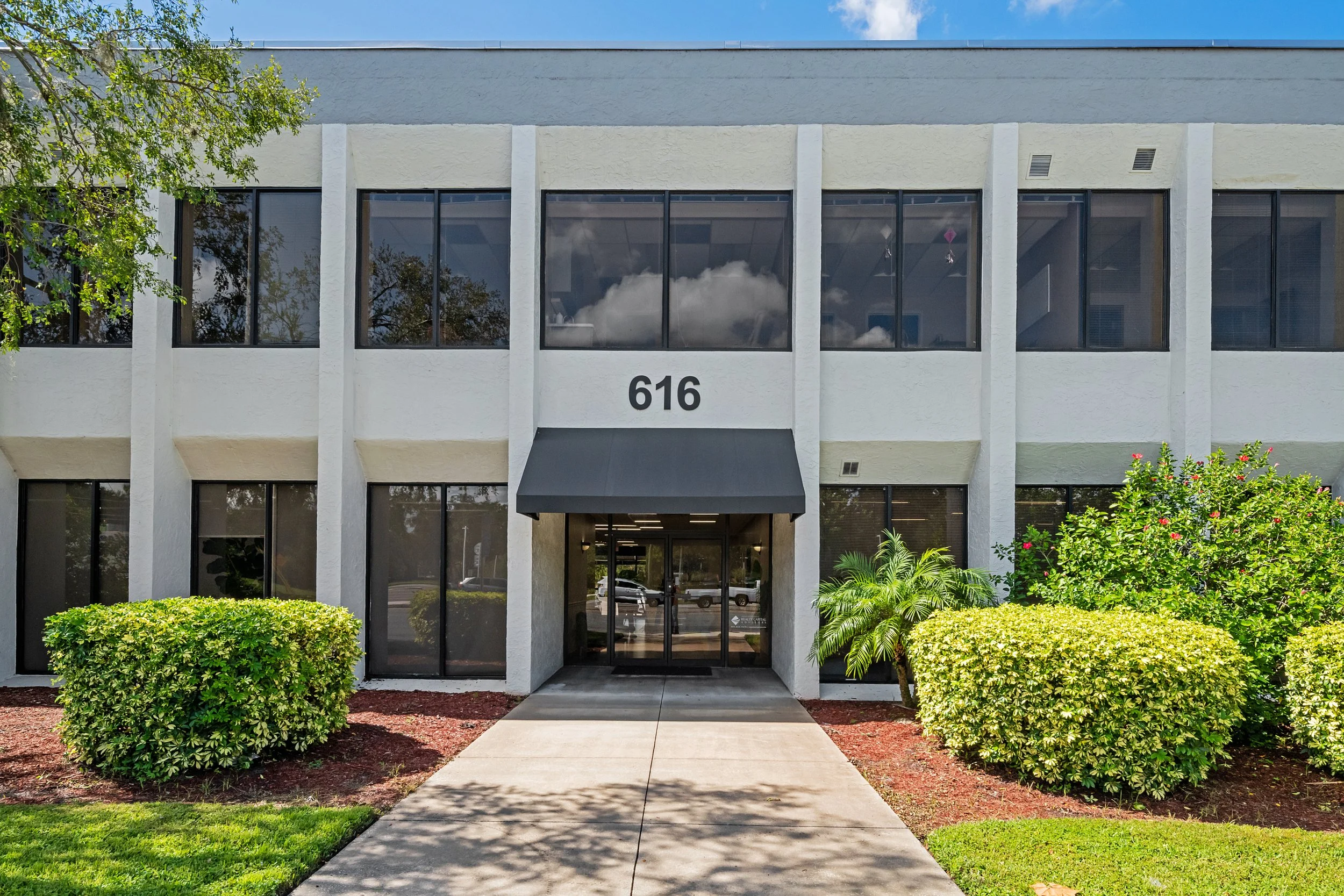 616 E Altamonte