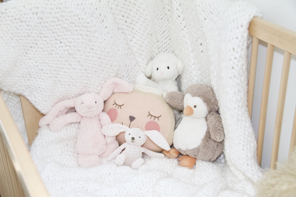 SLEEP TRAINING understanding basic principles of successful sleep patterns