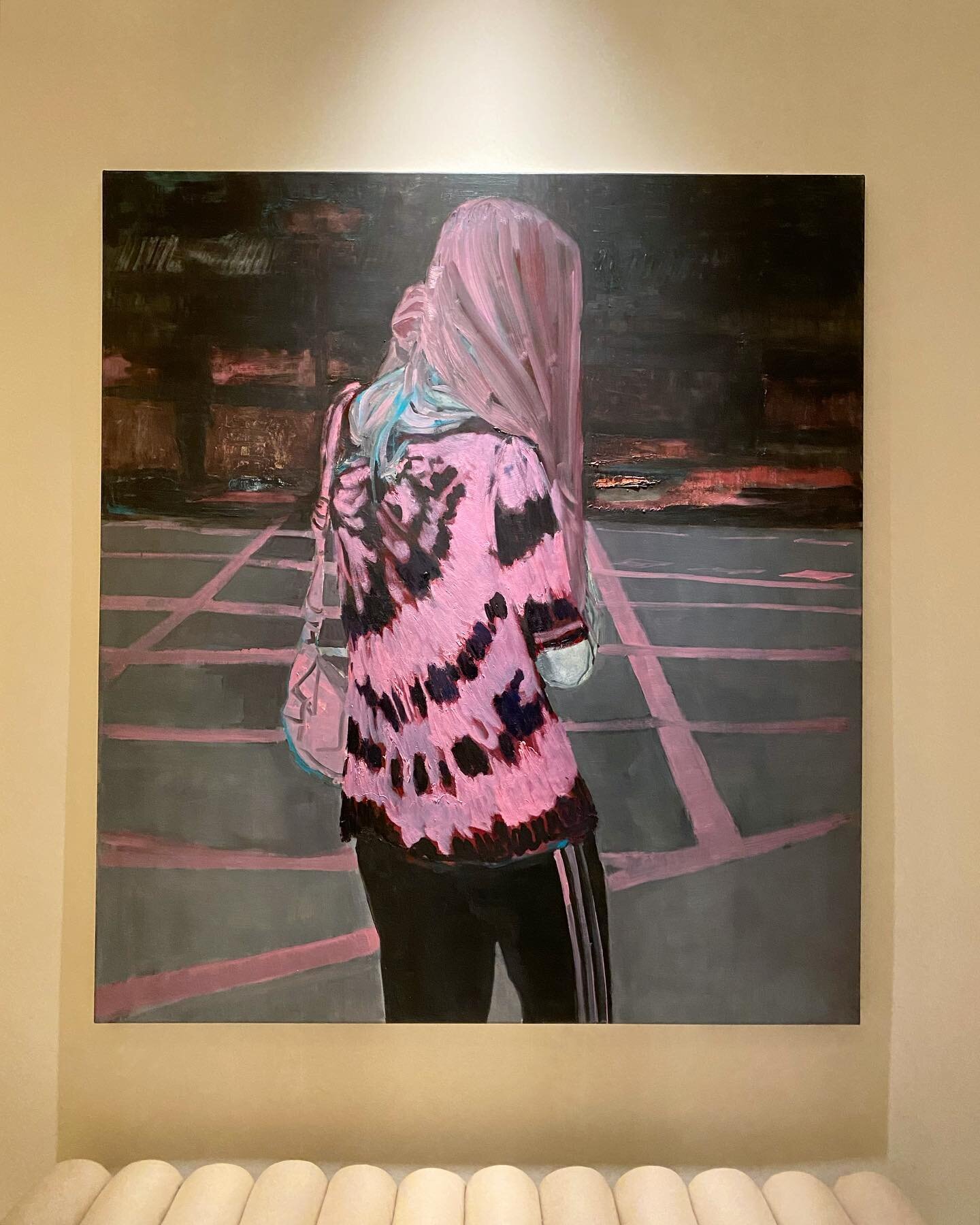 JUST INSTALLED 

We felt that unexplainable thing as soon as we saw this painting by Valentina Liernur @simonleegallery &lsquo;Chica en Sao Paulo&rsquo; reminds us of the beauty in a snapshot of unimportant moments. It is youthful and surprisingly co