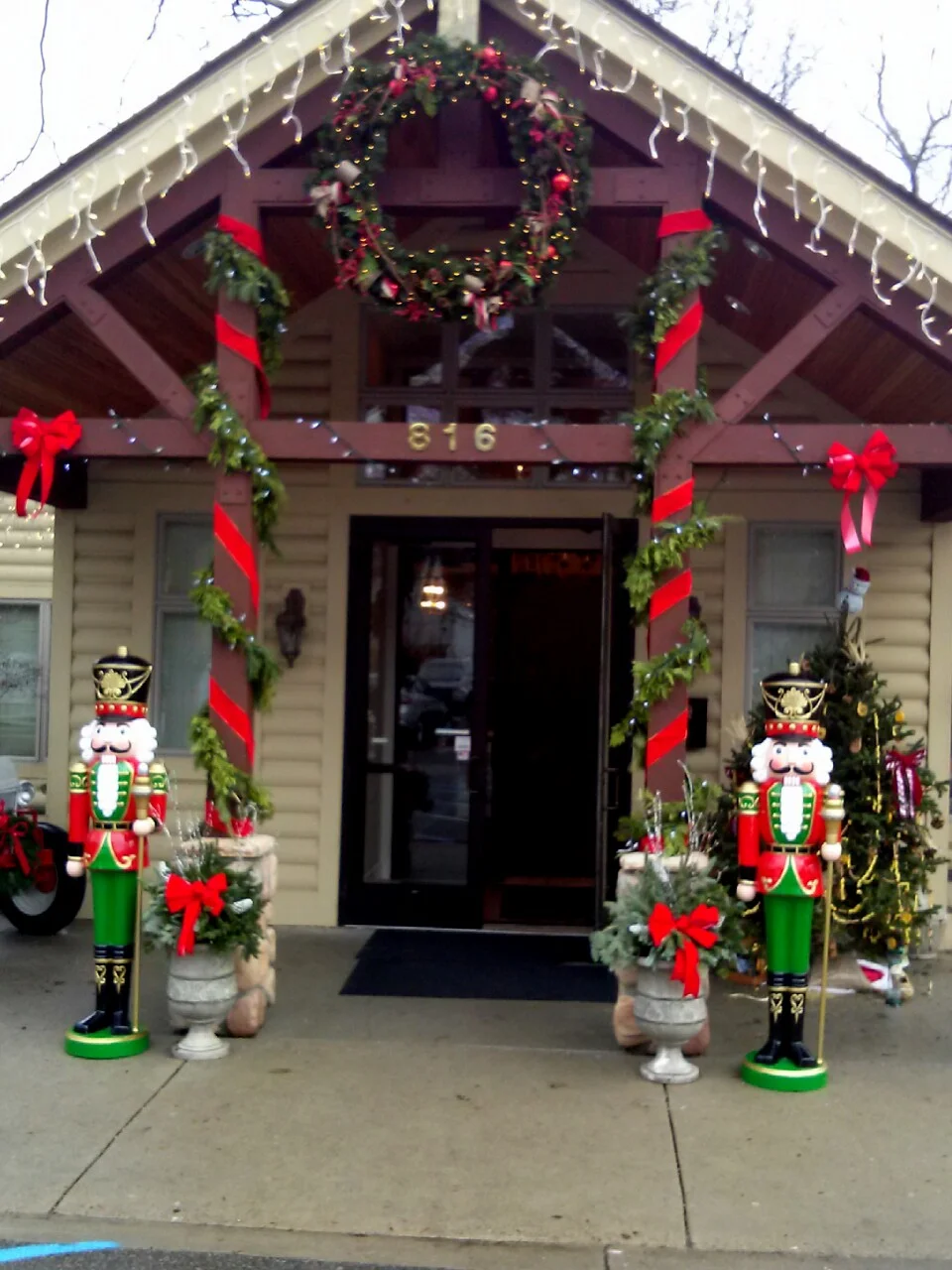 Inside The Festival of Trees Event And All The Beautiful Festivities . . .