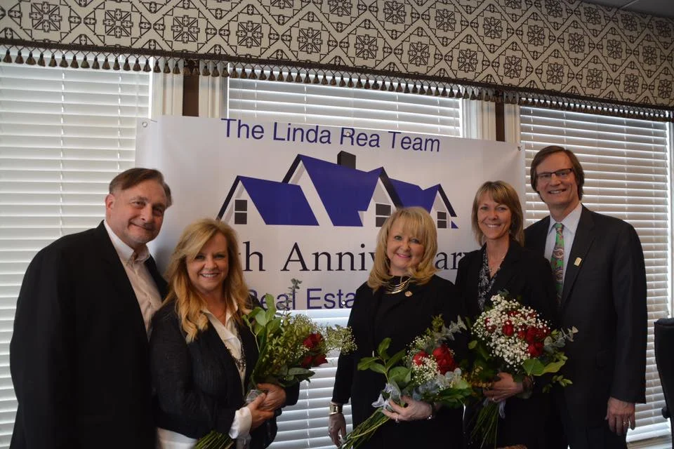 The Linda Rea Team celebrates 25 Years!