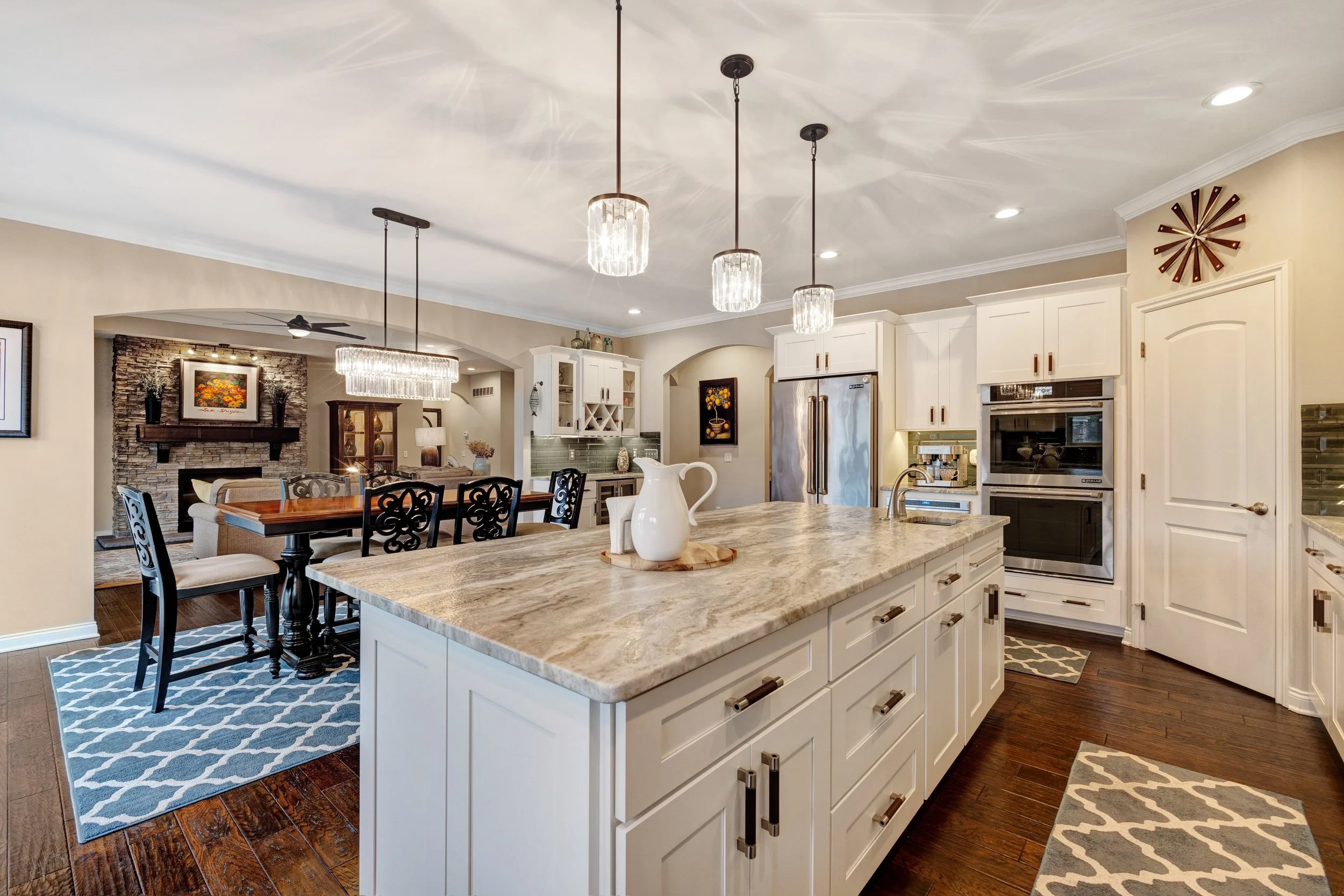 Is There Value In Hiring A Professional Agent?