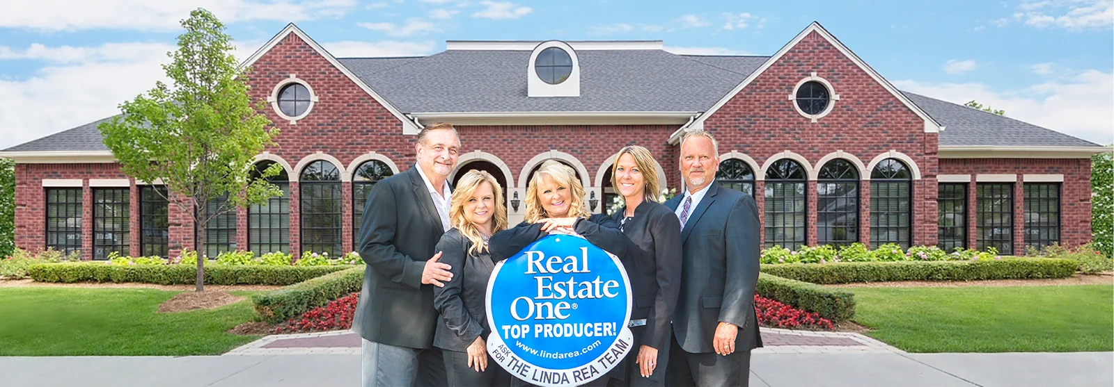 Selling Your Community is Vital!