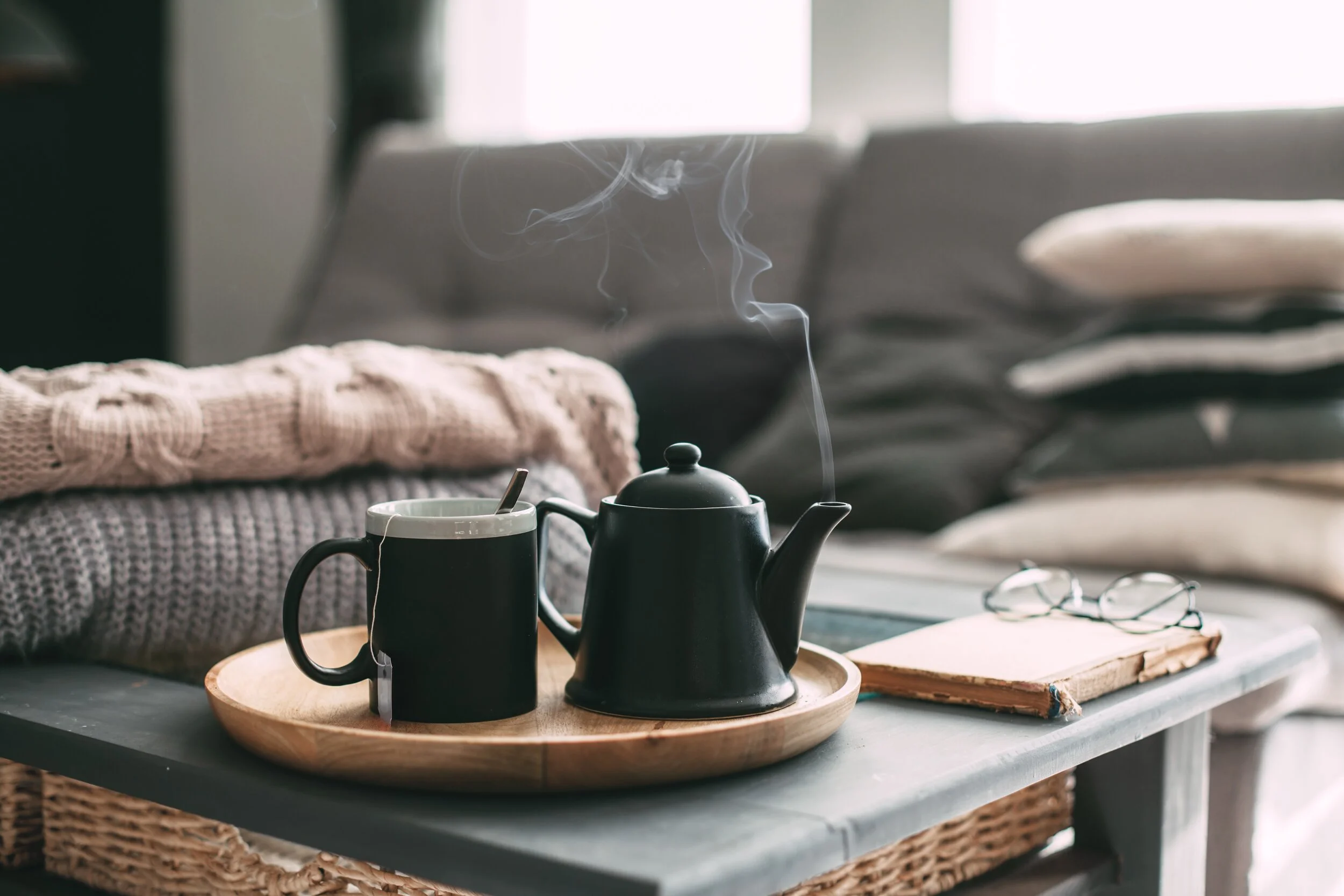 10 TIPS FOR SELLING YOUR HOME IN WINTER