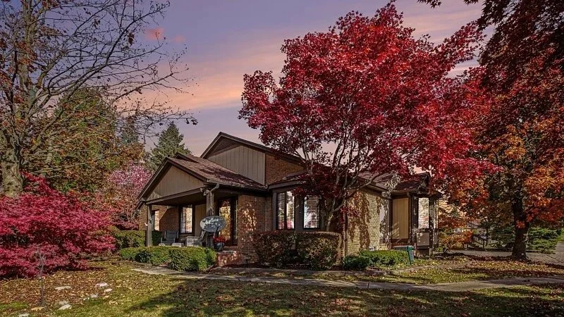 OPEN HOUSE: 240 Meadow Ln Cir #54, Rochester Hills, MI 48307