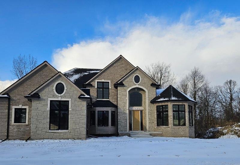 OPEN HOUSE: 2423 BUCKTHORN DRIVE
