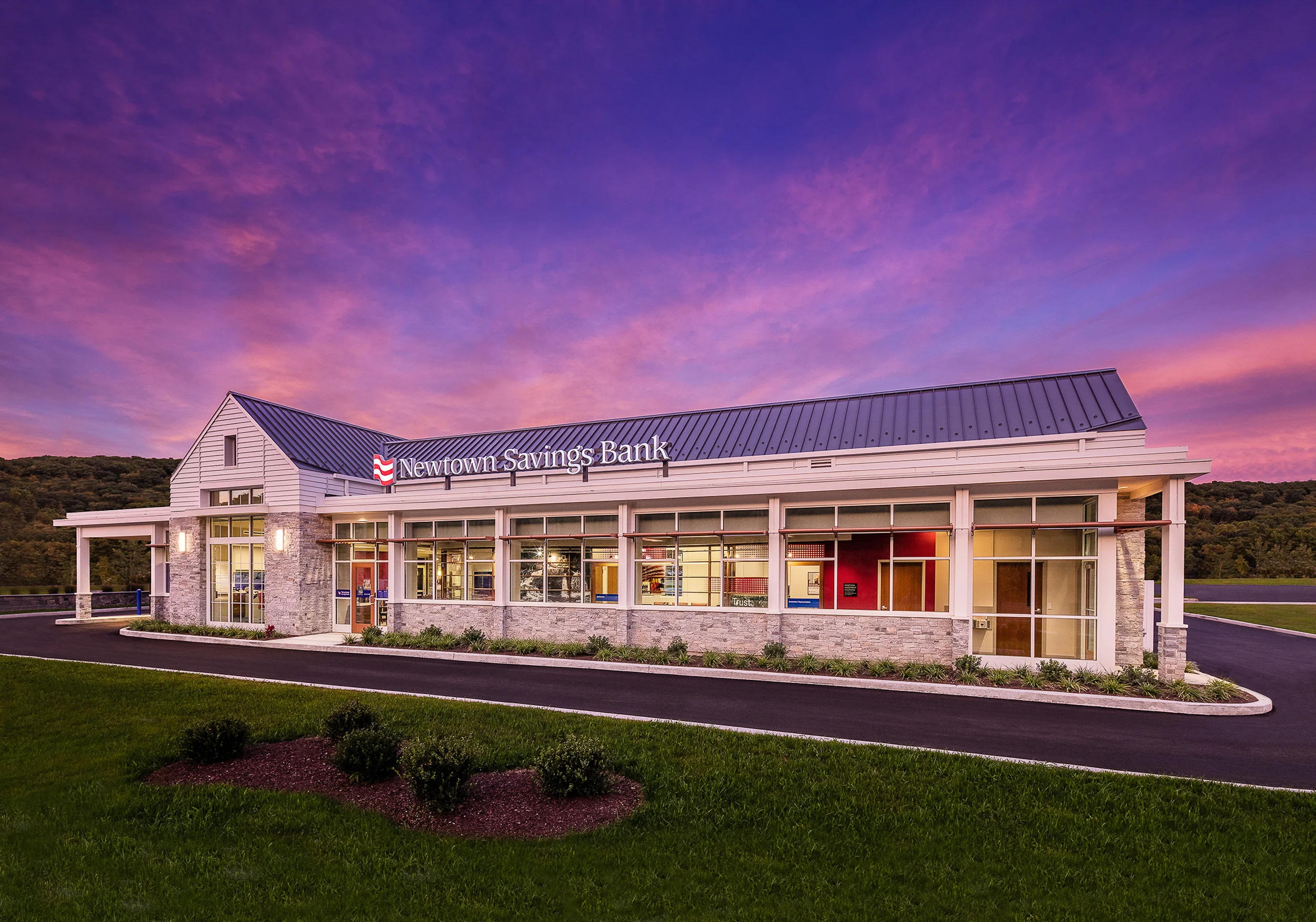 Newtown Savings Bank at Quarry Walk, Oxford, CT. Architectural design by Studio Q Architecture.