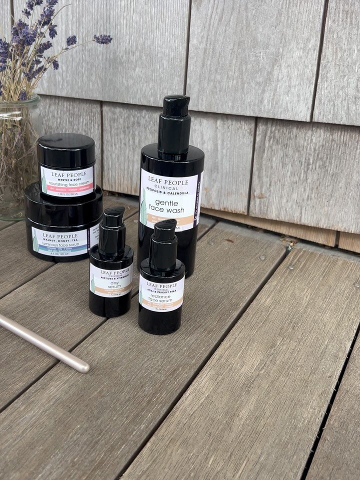 Reveal your natural glow with expert skincare at Lavender Farm Wellness. Book with Jamie for revitalizing treatments like the Signature Organic Facial or the Oxylune Hydrodermabrasion and Oxygen Facial, featuring plant-based products from Leaf People