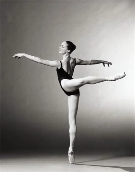 Elaine Ballet.jpg