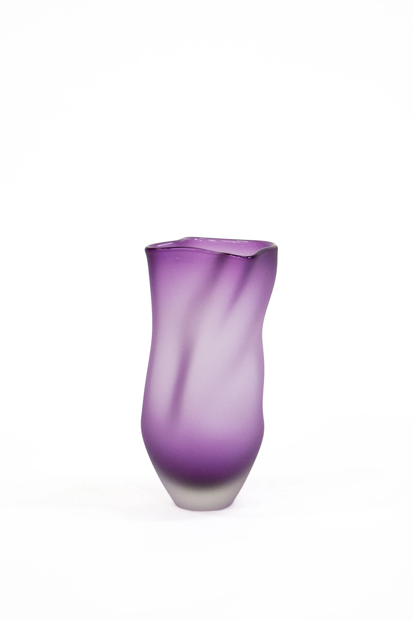 Ovelle — Red Amethyst