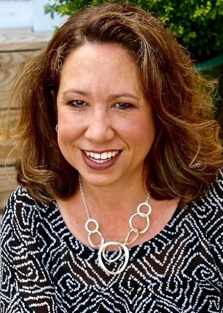 Laurel Walther MSIMC, NBC-HWC