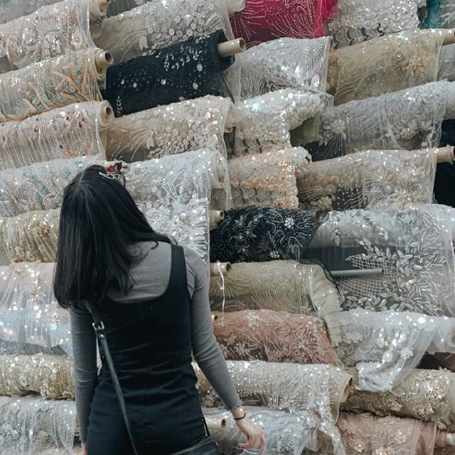 Endless rolls of beauty ✨ Went searching for hours to find my perfect new embroidered companion to complement my silk! 🌹Very excited to see what I can do with what I picked out... I hope you all have had a lovely start to the new year !