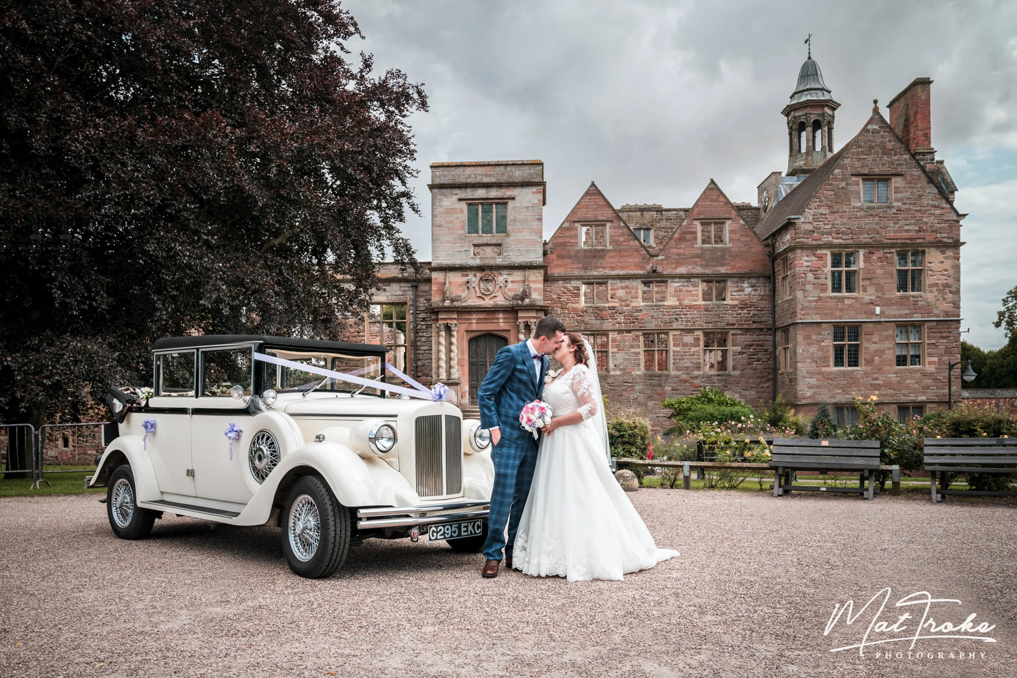 Alice And John Rufford Mill Summer Wedding Nottingham Mat Troke