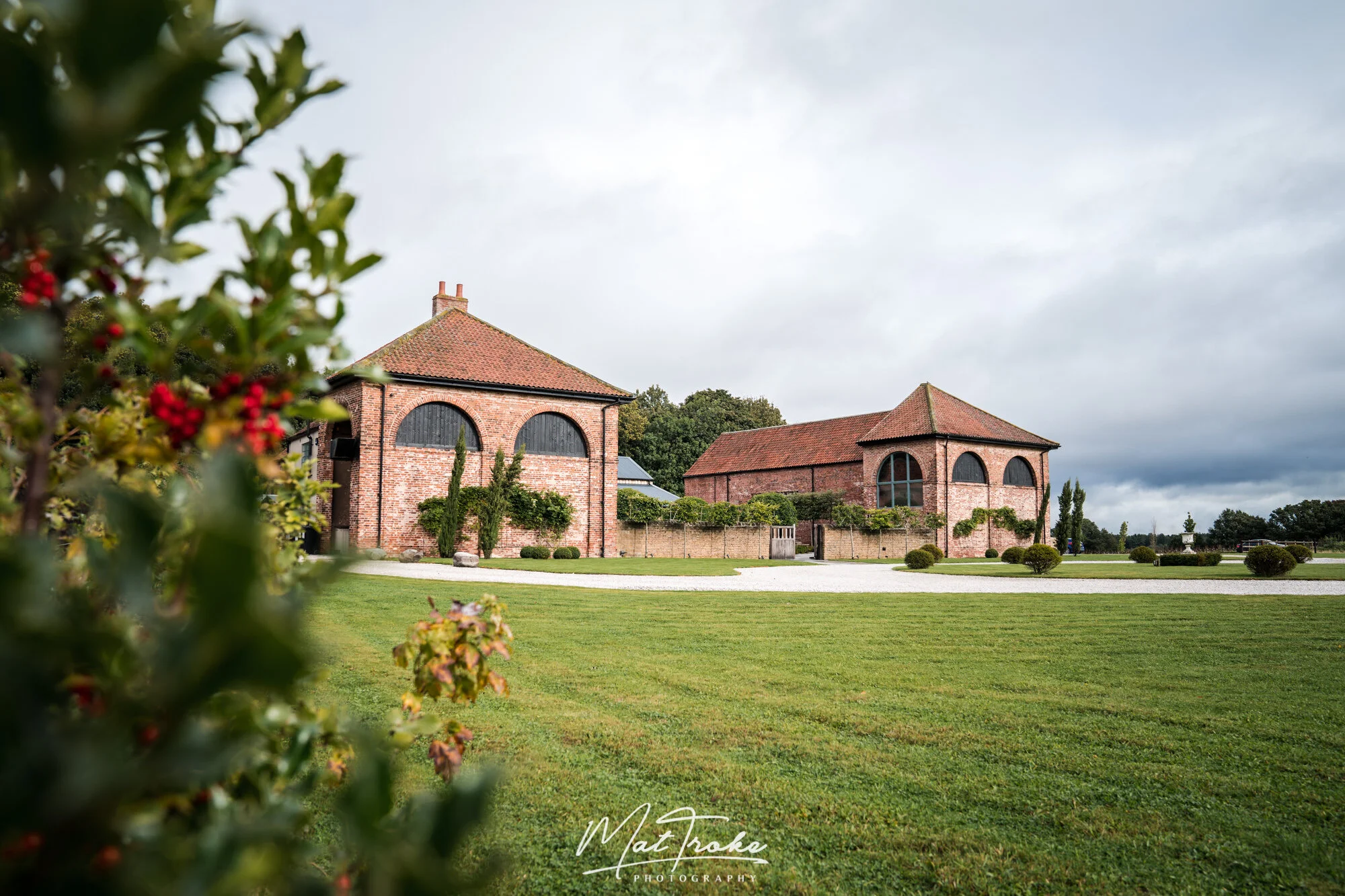 Barn &amp; Farm Weddings Top 7 Ideas - Derby, Nottingham &amp; Sheffield Photographer Near Me
