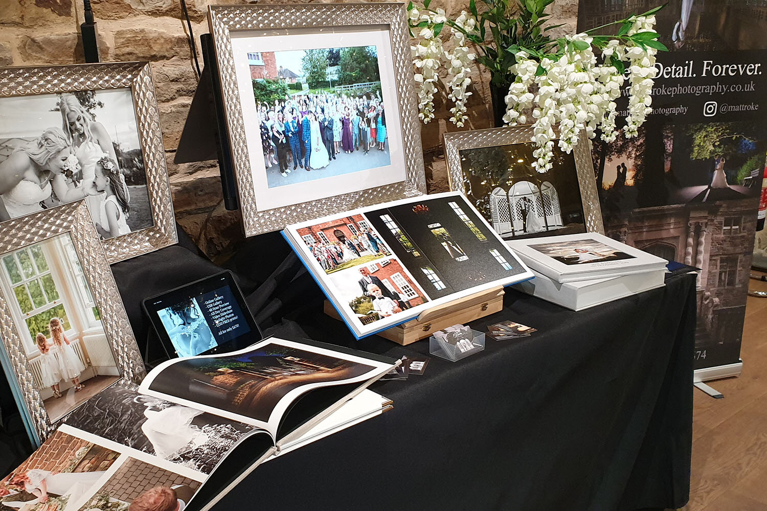 dronfield_hall_barn_wedding-fayre-photographer-chesterfield_wedding_debyshire_photographer_sheffield.jpeg