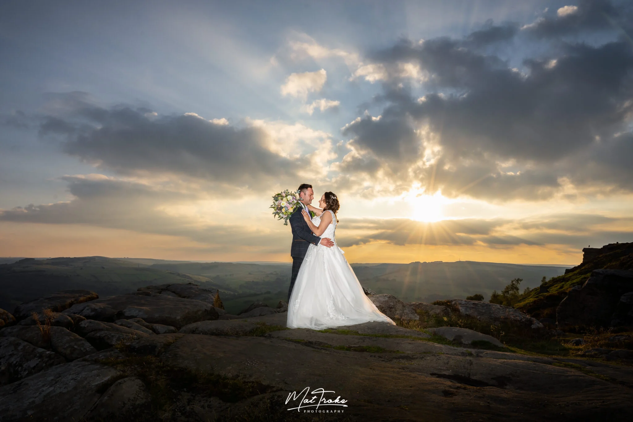 sheffield.chesterfield.wedding.photographer.relaxed.creative.near.me.award.winning.peak.district (9).JPG