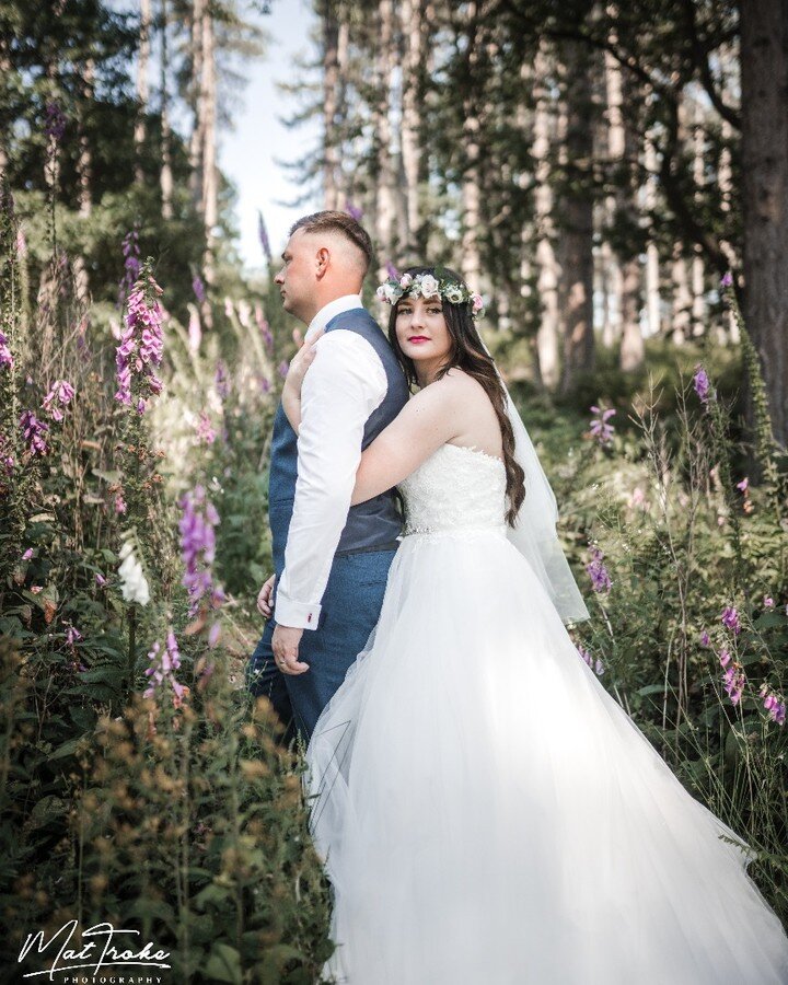 Toni &amp; Tommy married at the gorgeous @portlandfunctions on Saturday💕

#portlandcollege #portlandfunctions #beautifulbride #sherwoodforest #nottinghamweddings #nottinghamweddingphotographer #nottinghamweddingvenue #mattrokephotography #mansfieldw