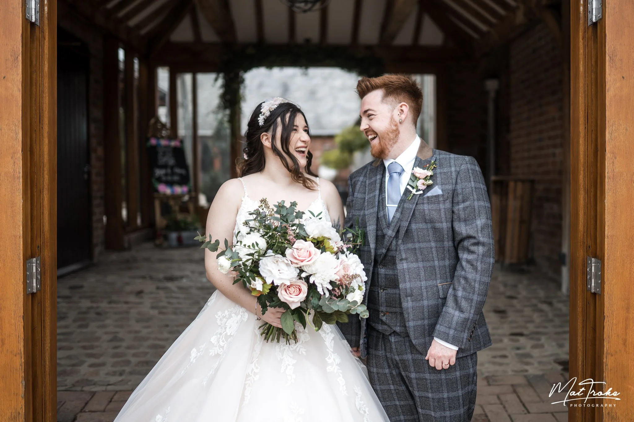 Jess &amp; Chris - Swancar Farm