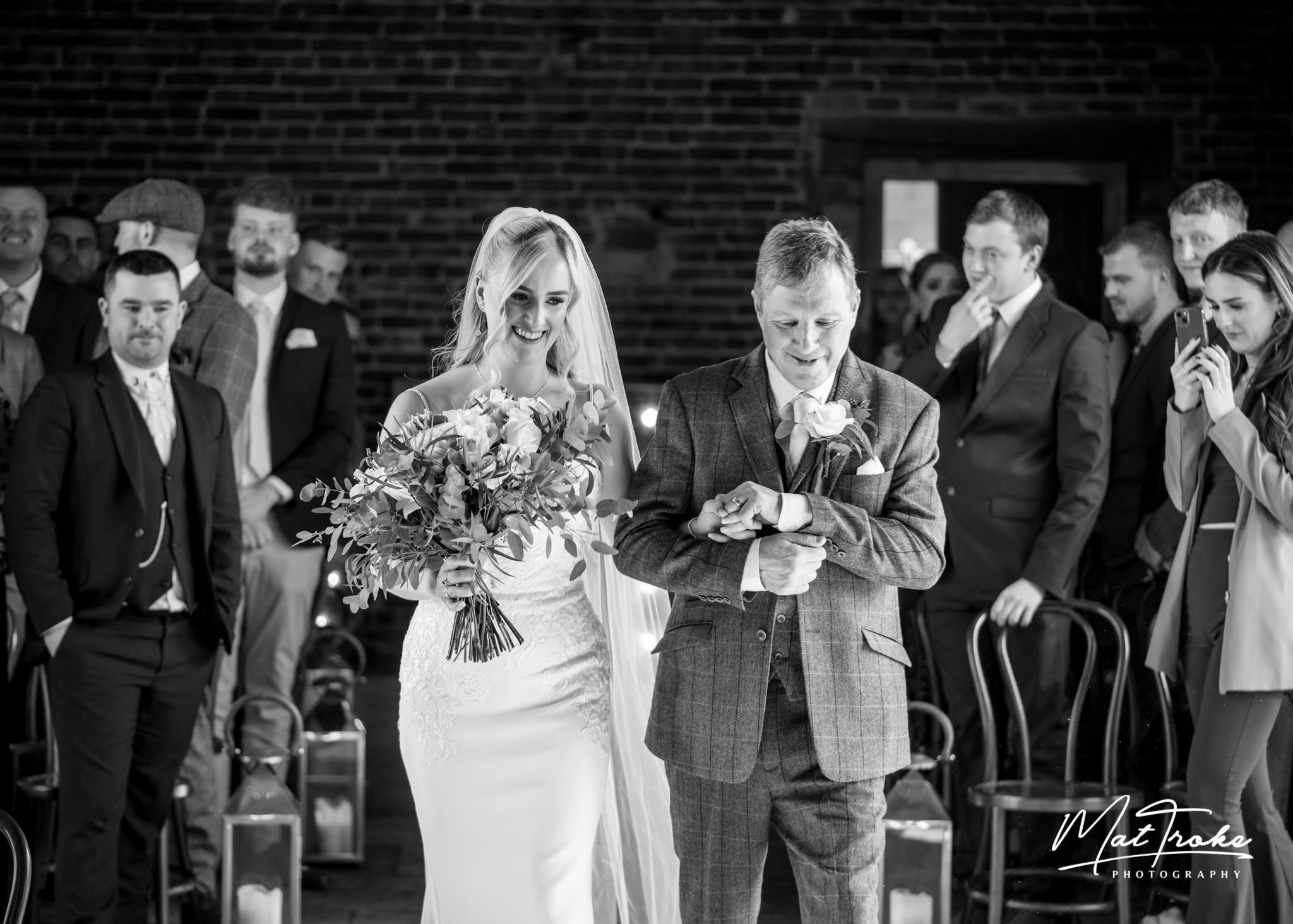 hazel.gap.wedding.summer.sunshine.photography.mat.troke (10 of 31).jpg