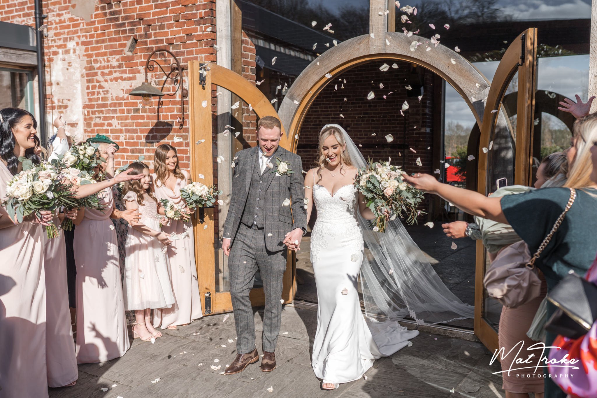 hazel.gap.wedding.summer.sunshine.photography.mat.troke (13 of 31).jpg