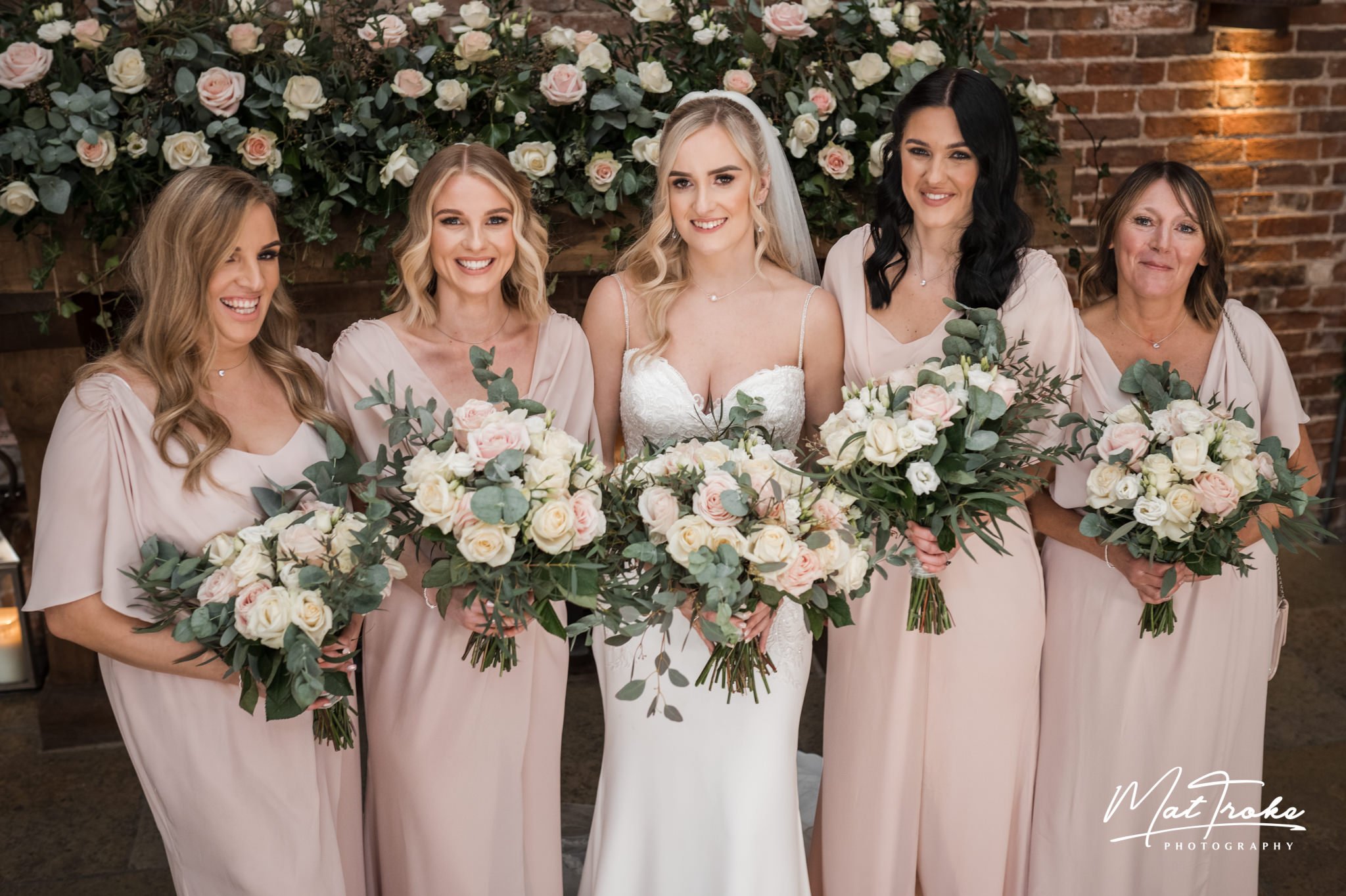 hazel.gap.wedding.summer.sunshine.photography.mat.troke (17 of 31).jpg
