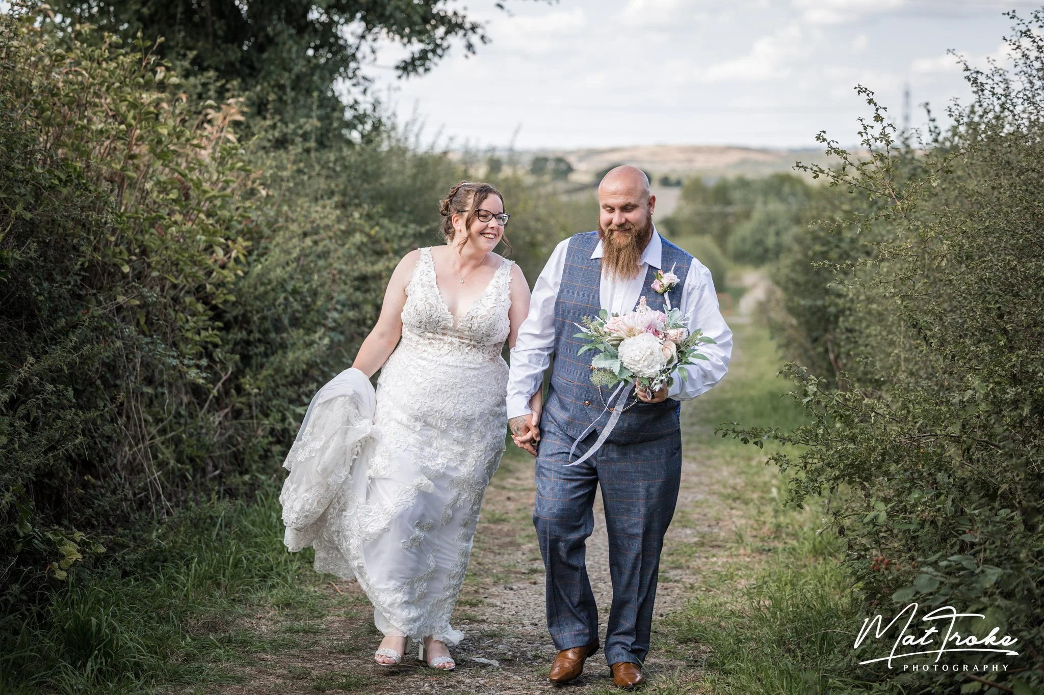 Sharni and Connor - The Twin Oaks Hotel