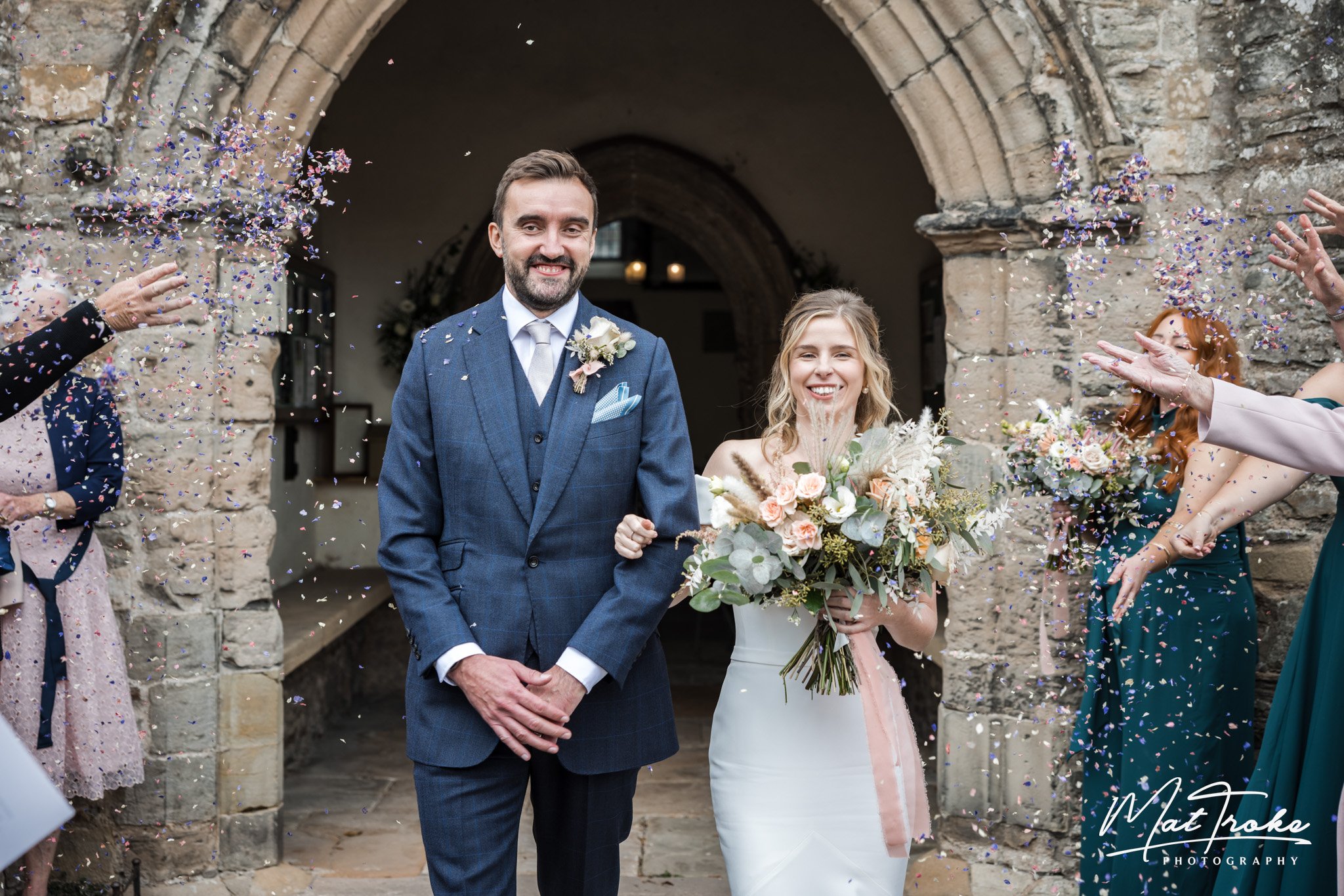 hazel.gap.barn.relaxed.wedding.photography.stunning-35.jpg