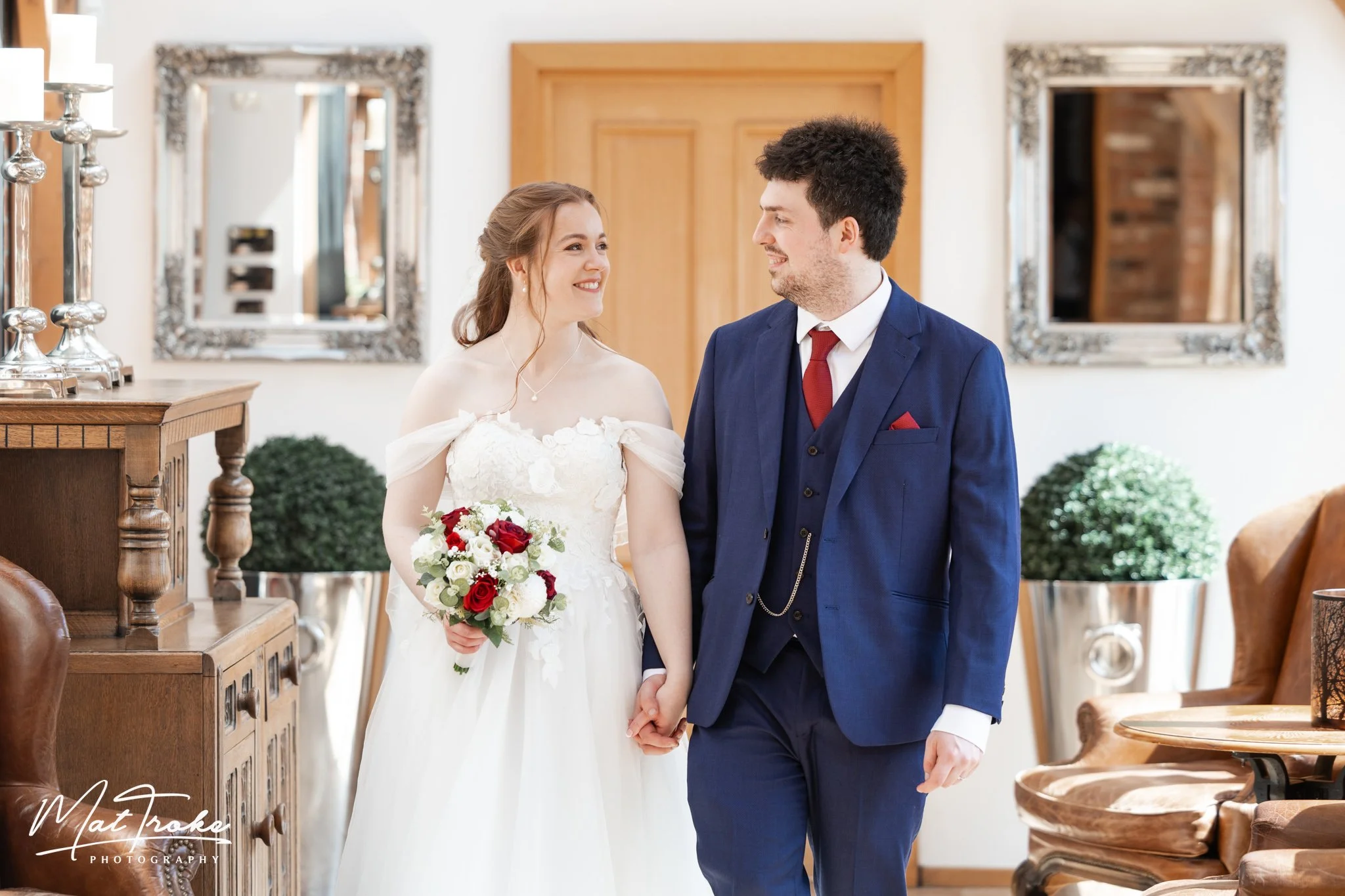 Emma and Jack A Gorgeous Sunny Swancar Farmhouse Wedding