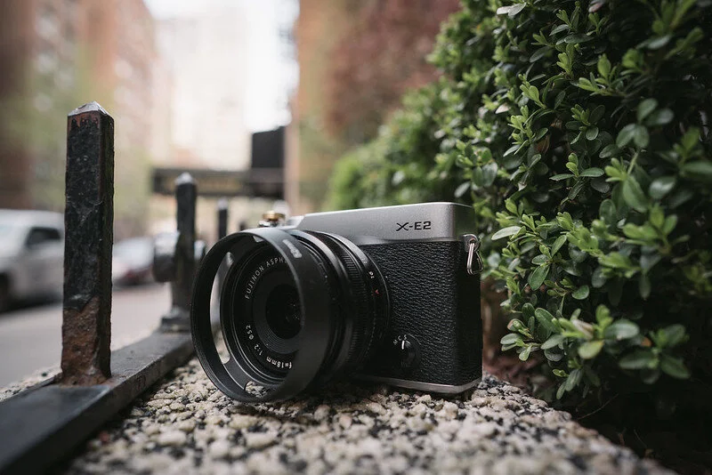 L22/6166C-65 / FUJIFILM X-E2 ボディ 富士フィルム Fujifilm X-E2