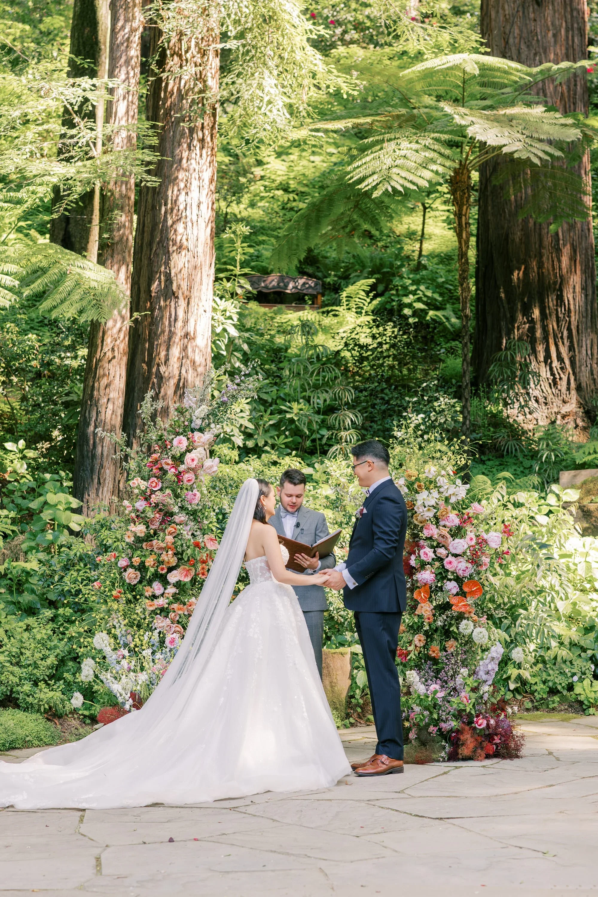 Nestldown LLC ｜Alex &amp; Sam