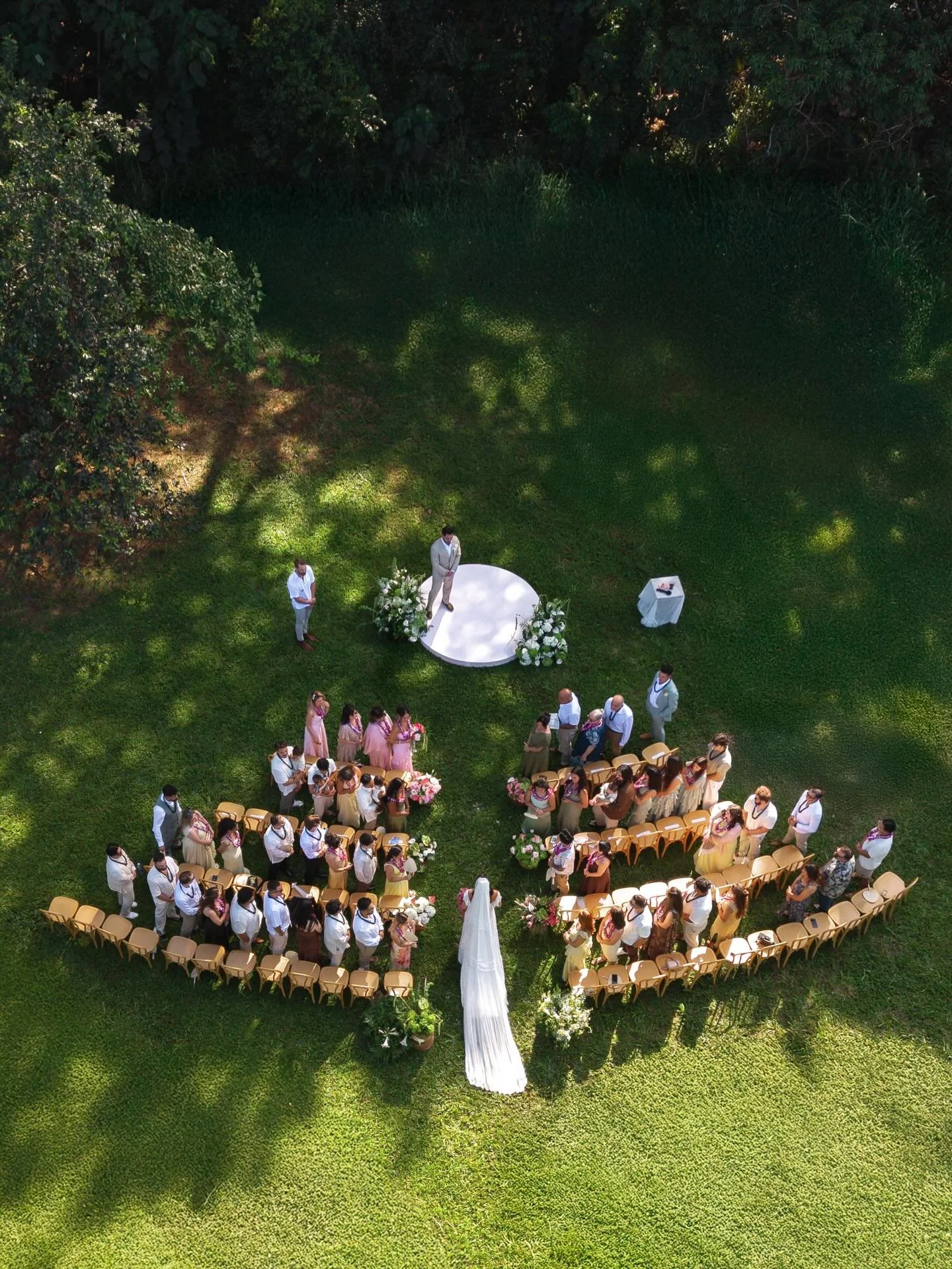 Athena and Jacob brought their closest family and friends to Kauai, Hawaii, for an intimate destination wedding filled with so much love, beauty, and meaning.

As a planner @weddingswithathena who has spent years creating weddings for others, it was 