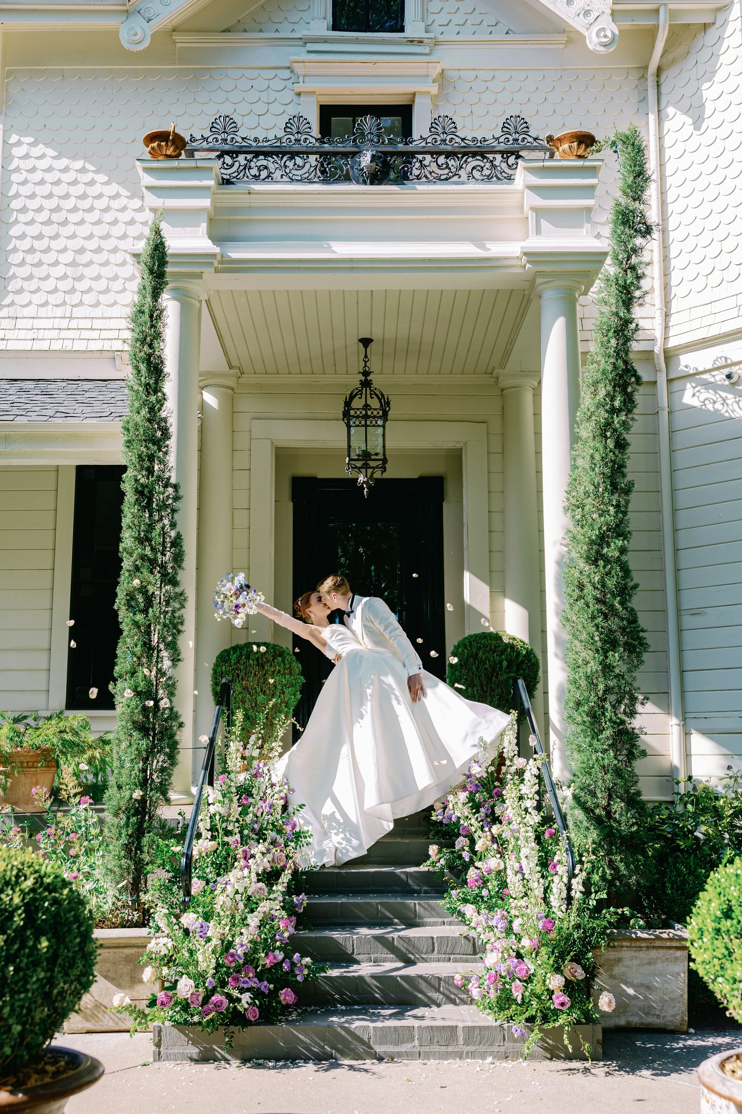 Hawaii-Oahu-Lanikuhonua-Wedding-Ceremony