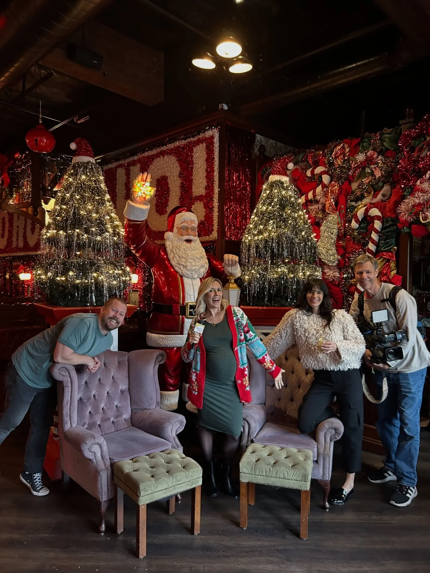 Thank you @mollyriehl and @gooddaysac for visiting @miraclepopup on R Street!