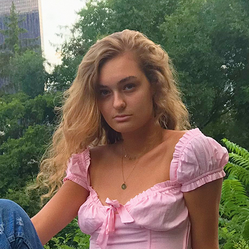 Andie Youniss