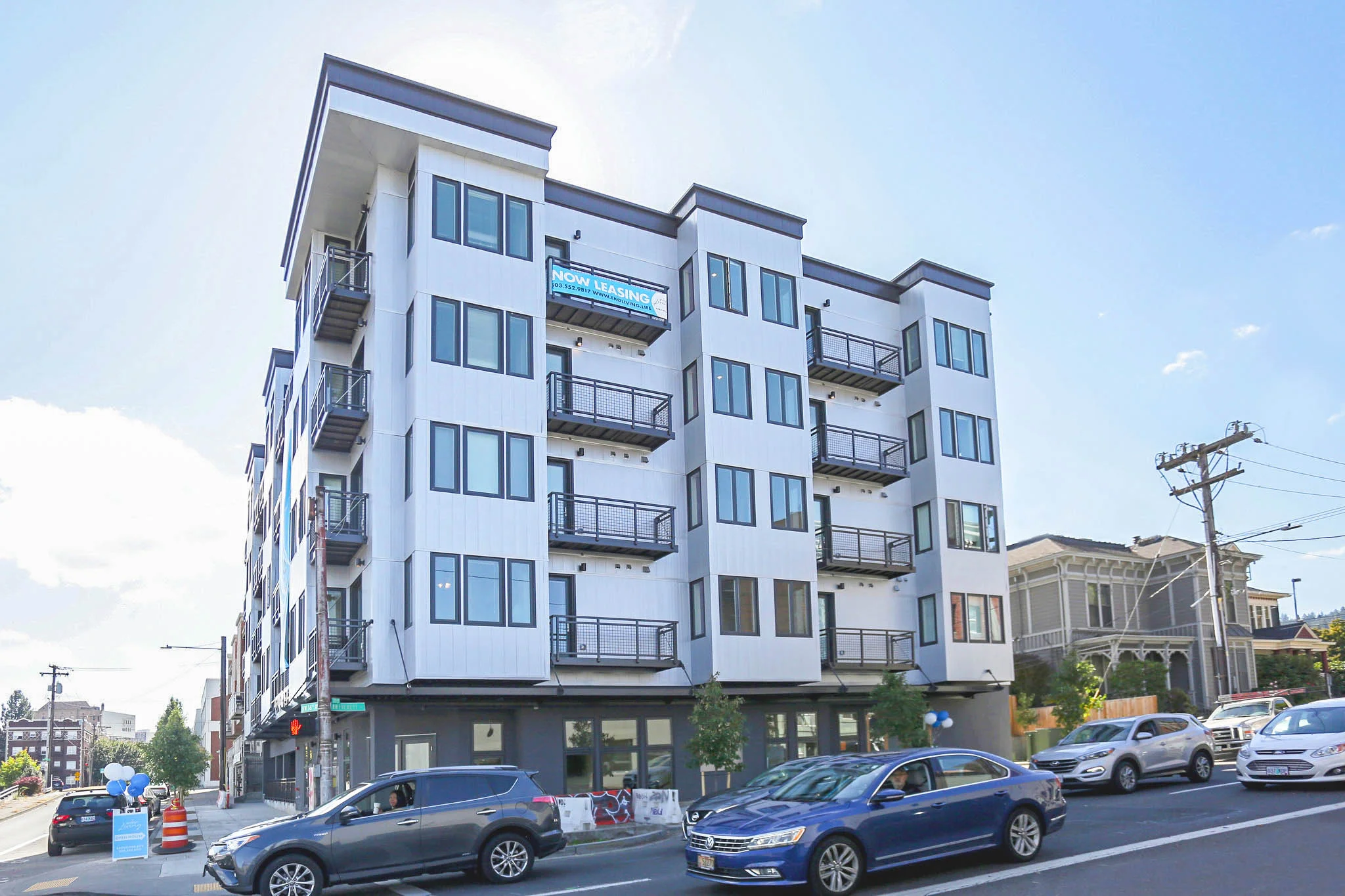 everett-portland-or-building-photo.jpg