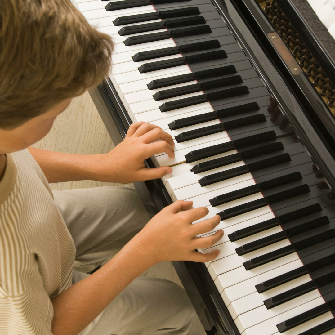 How To Play Piano By Ear