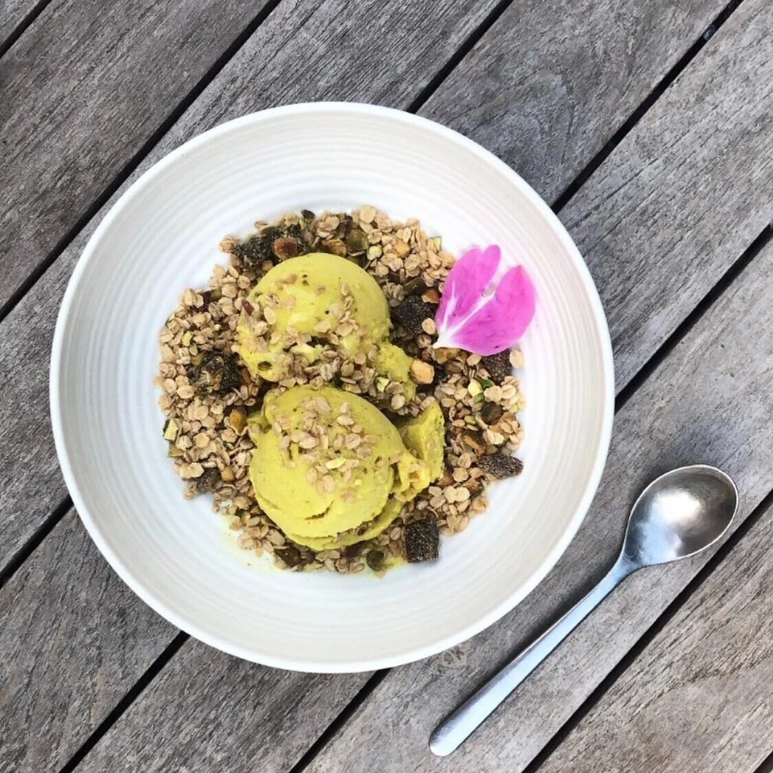 IG Live with Abi of Moonji