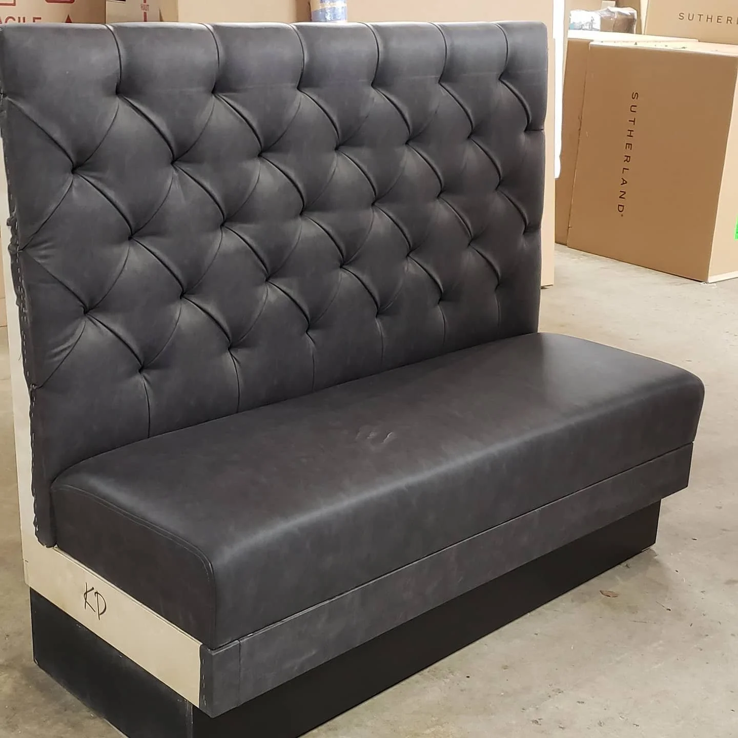 Restaurant booths reupholstered
H&amp;C Quality Upholstering LLC hcupholsteringllc@gmail.com 410 892 3307