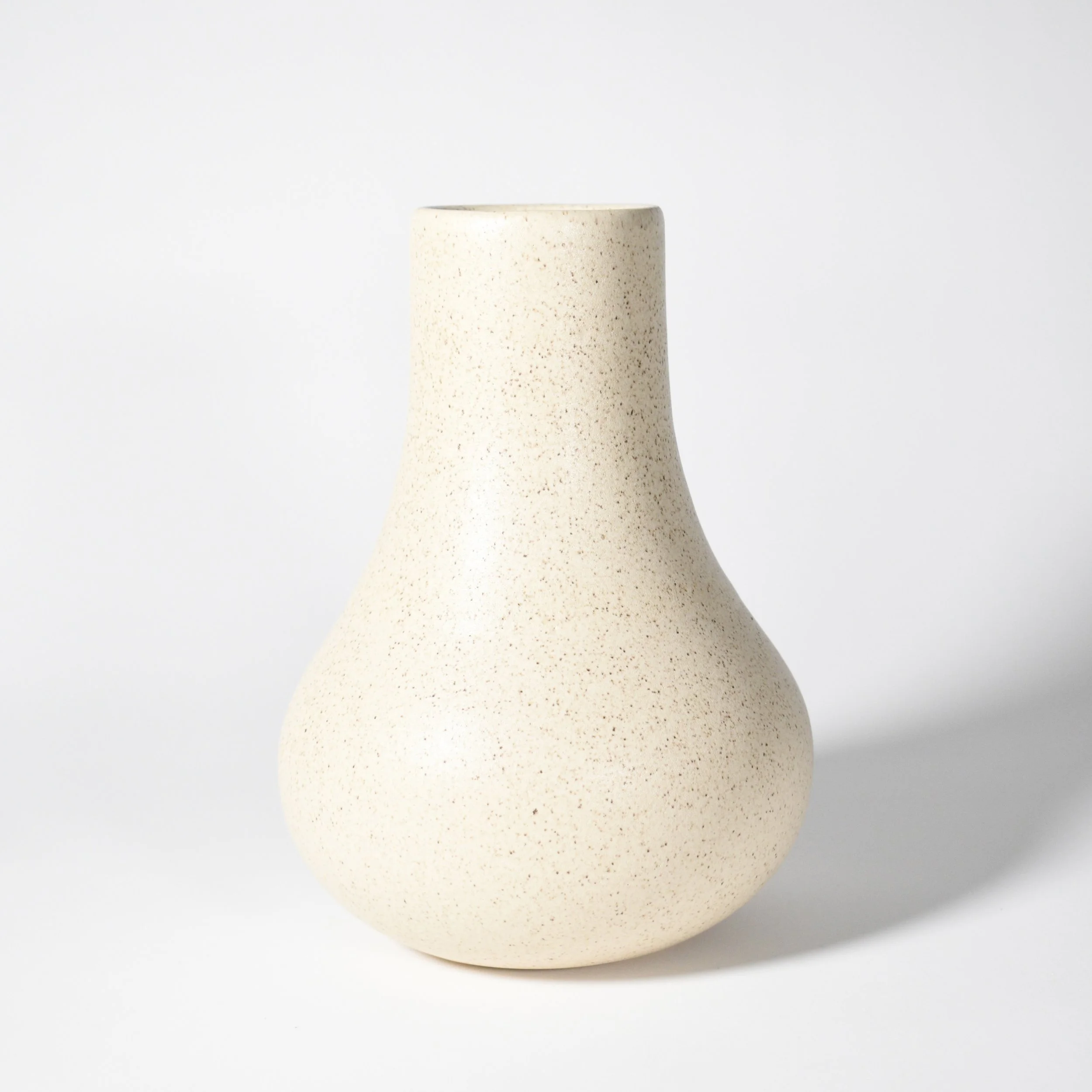 ivory large vase.JPG