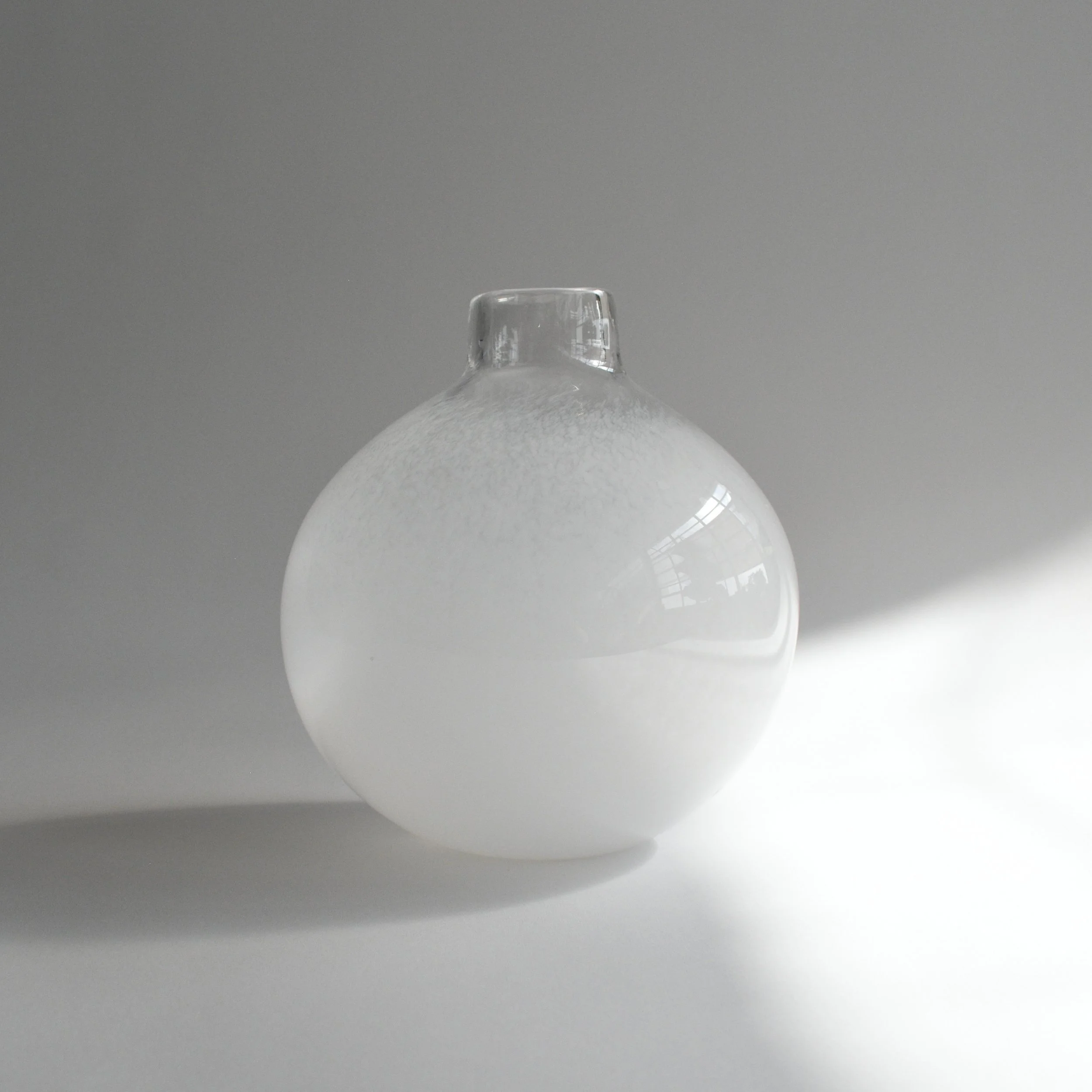 moon vase_glass full.JPG