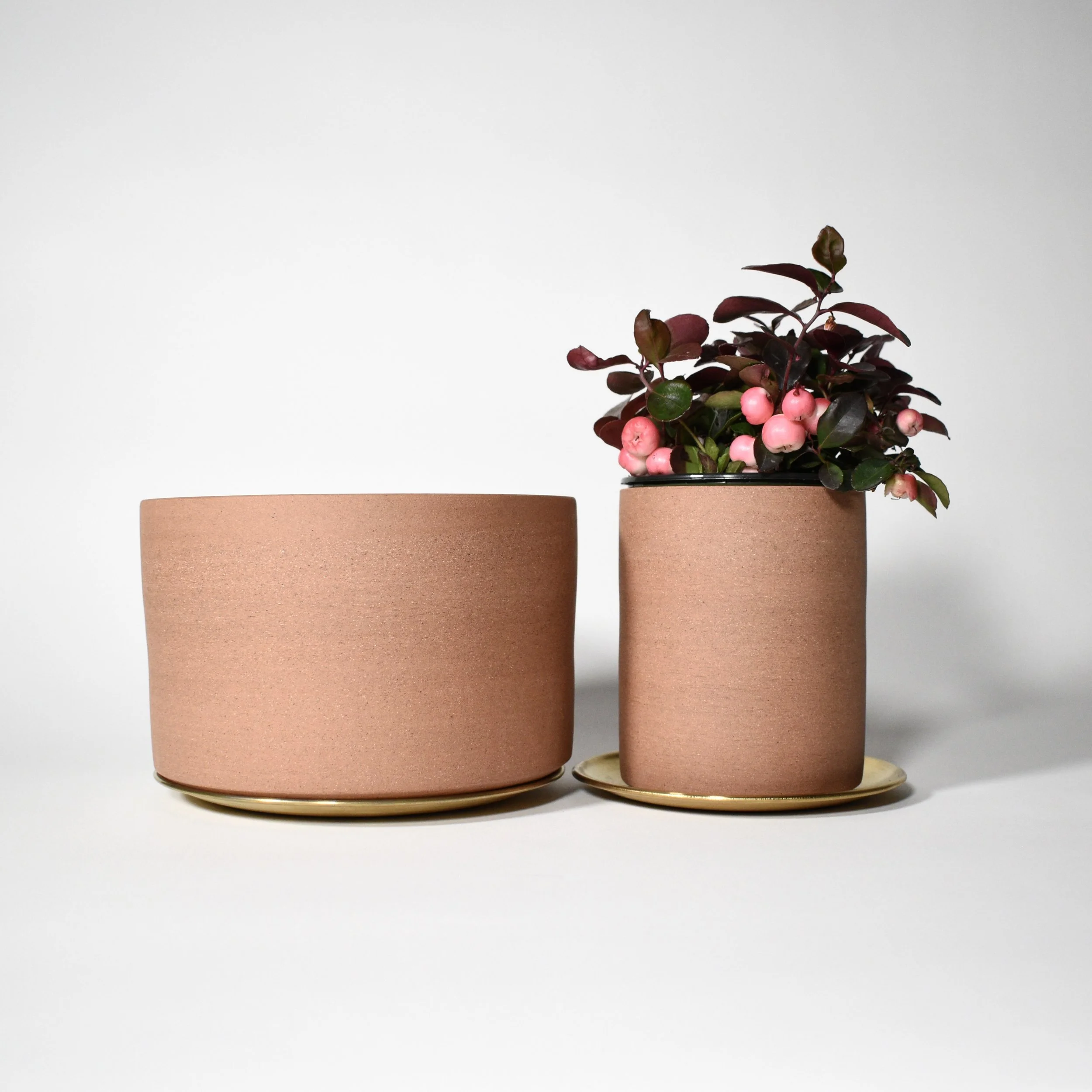 planter red lg sm.JPG