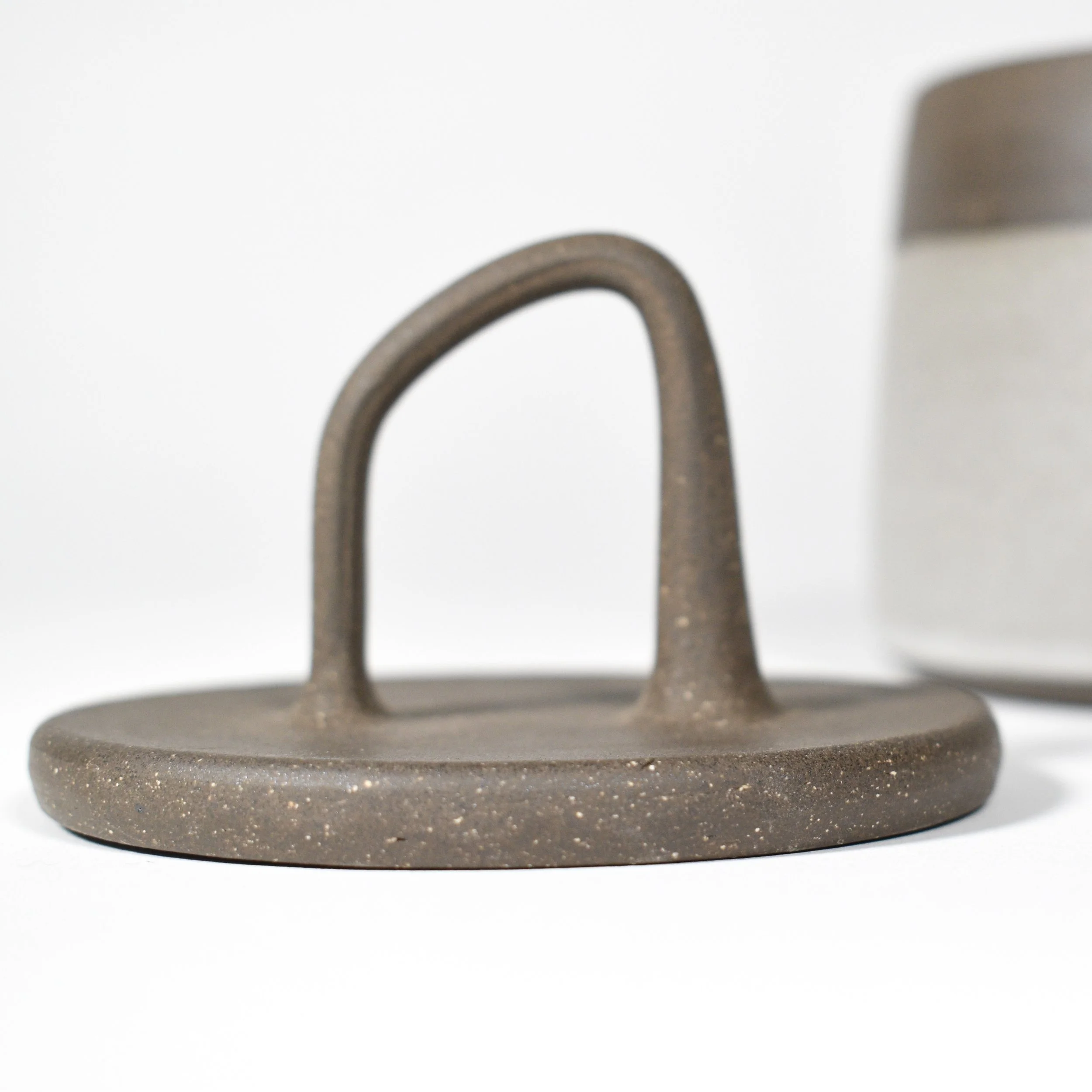 lidded jar short detail2.JPG