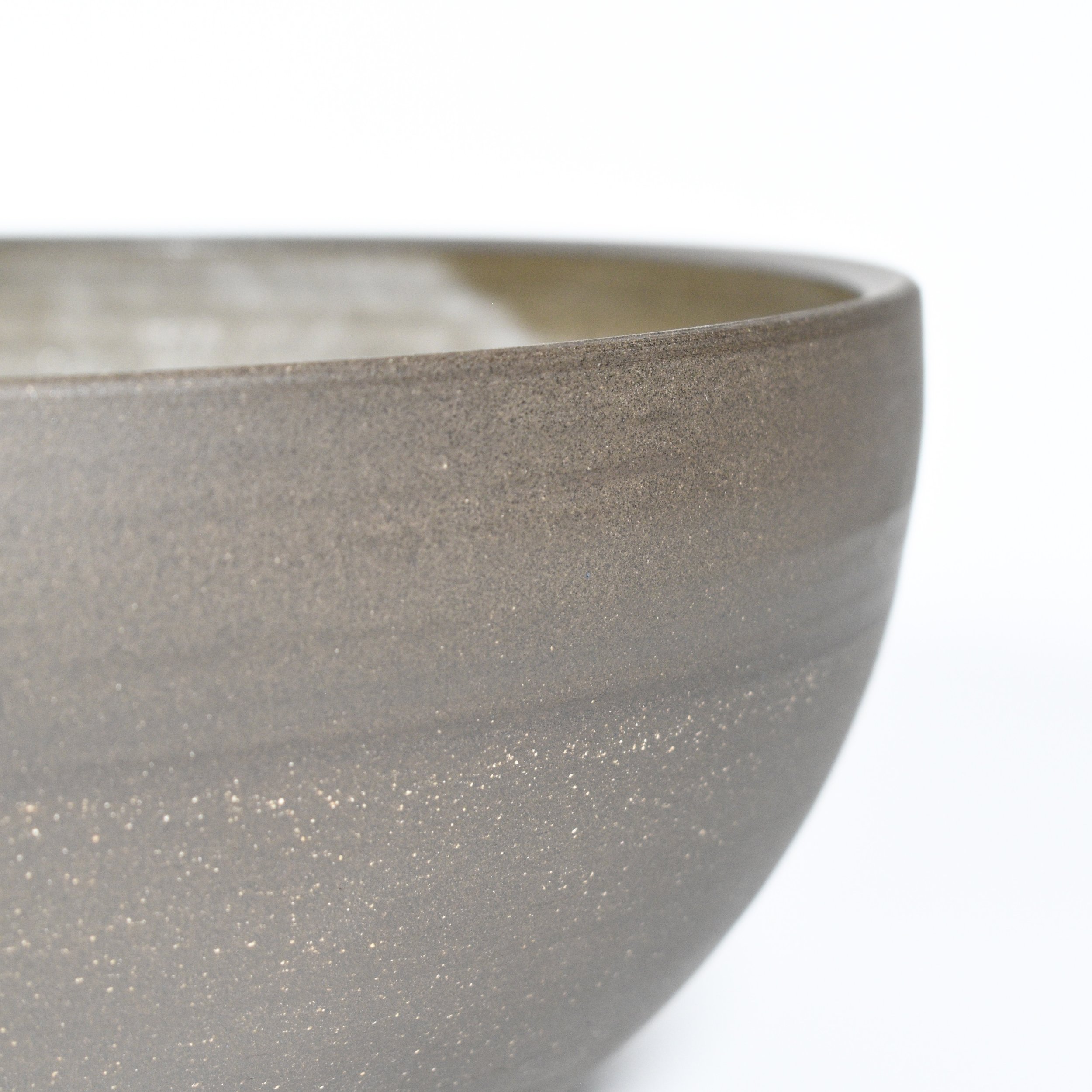 serve bowl peat detail.JPG