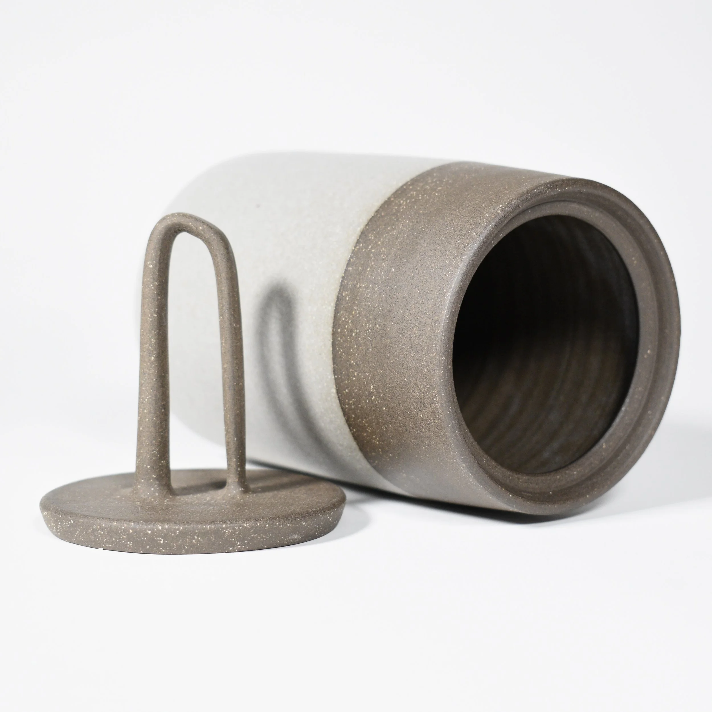 lidded jar tall detail1.JPG