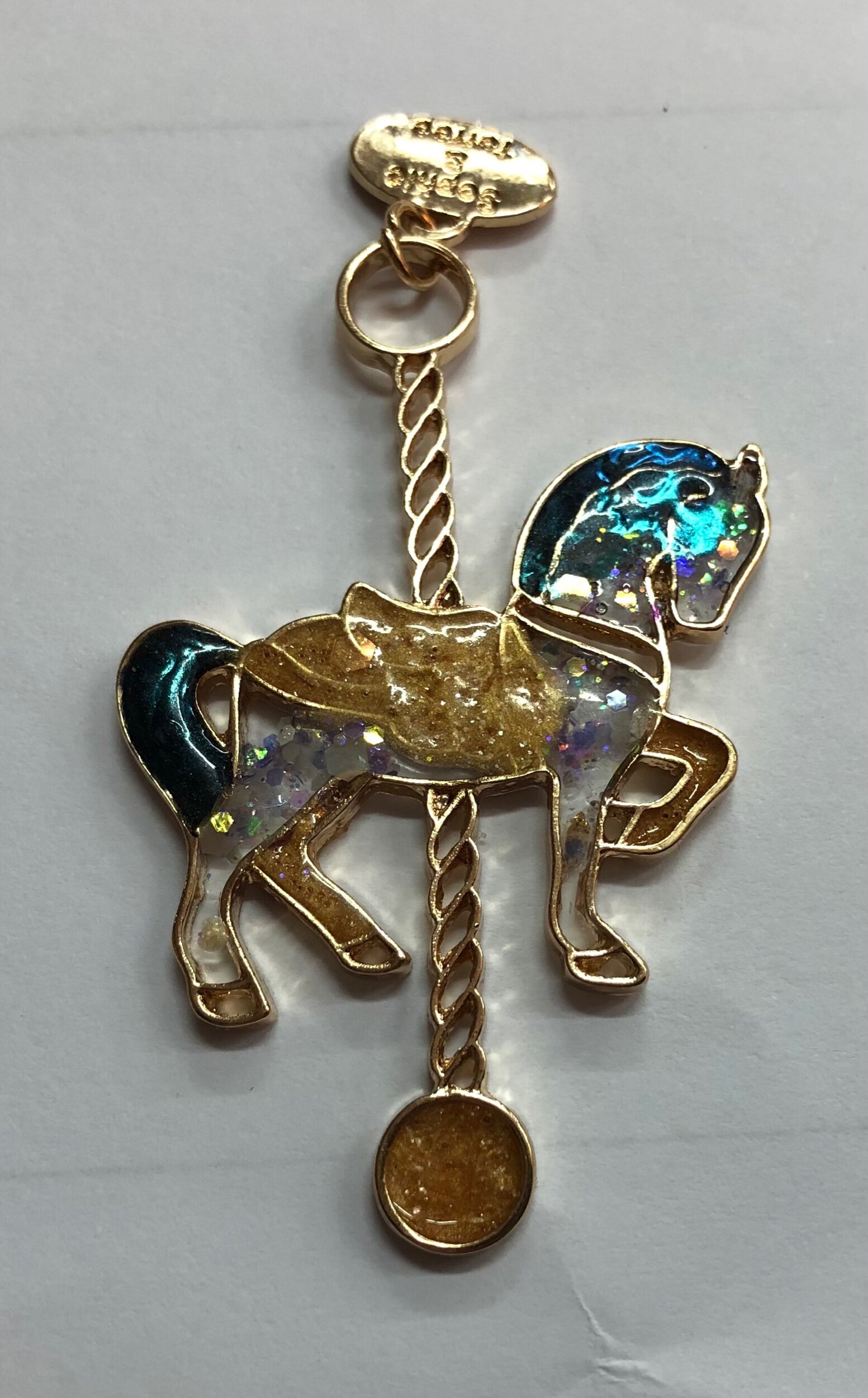 20910943-88BC-4A05-BD18-E3164495E89E