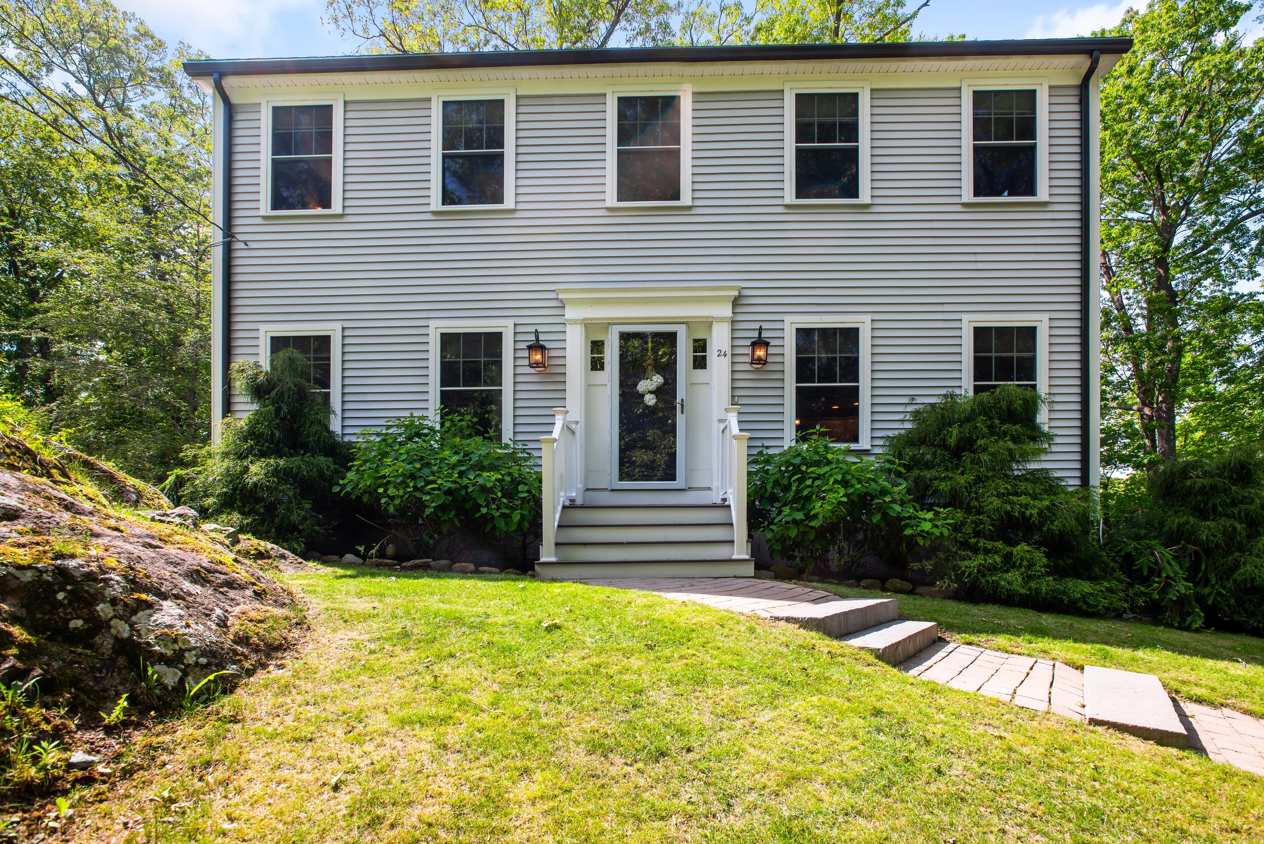 24 Old Merrill St.-01.jpg