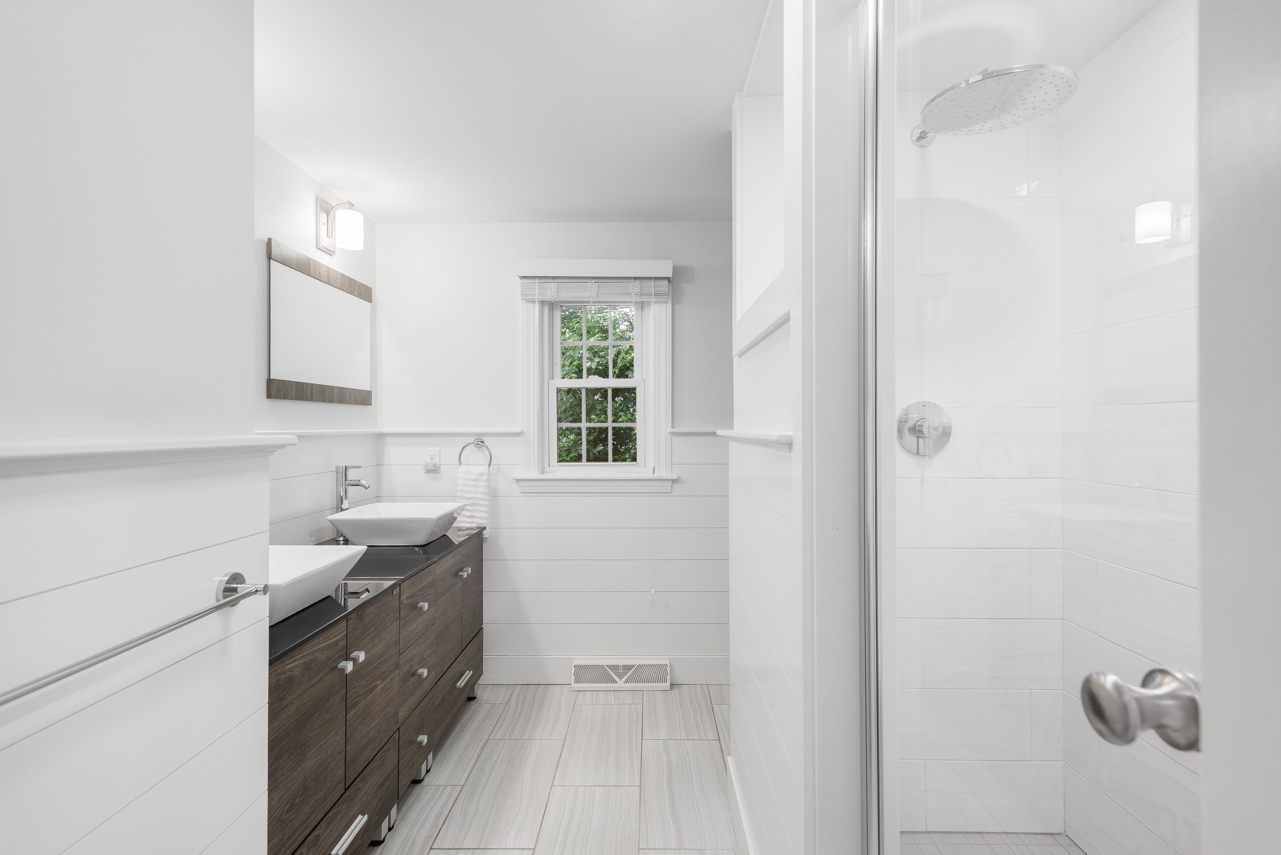 32 Erickson-10.jpg