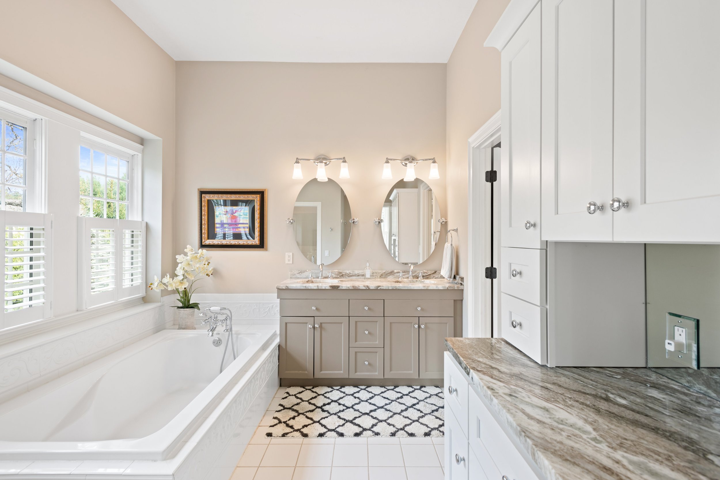 139 Rogers Way-11.jpg