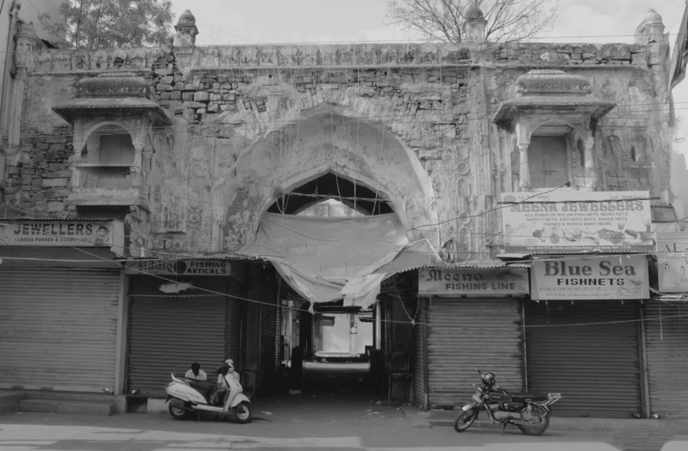 One of the gates to enter Chowmallah Palace (Will share another blog for it) near to Charminar .. is now filled with shops ...